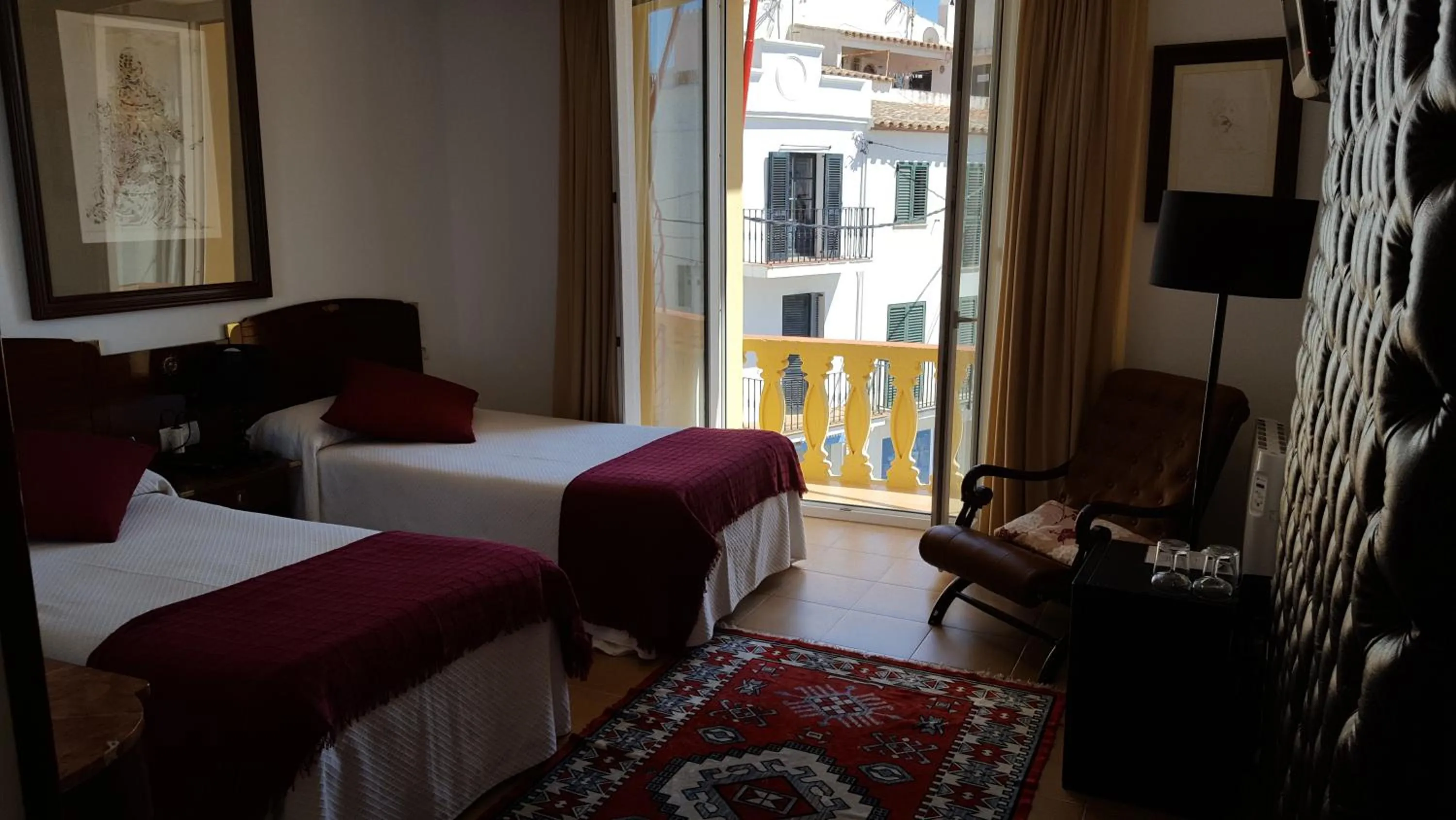 Bed in Hotel La Residencia