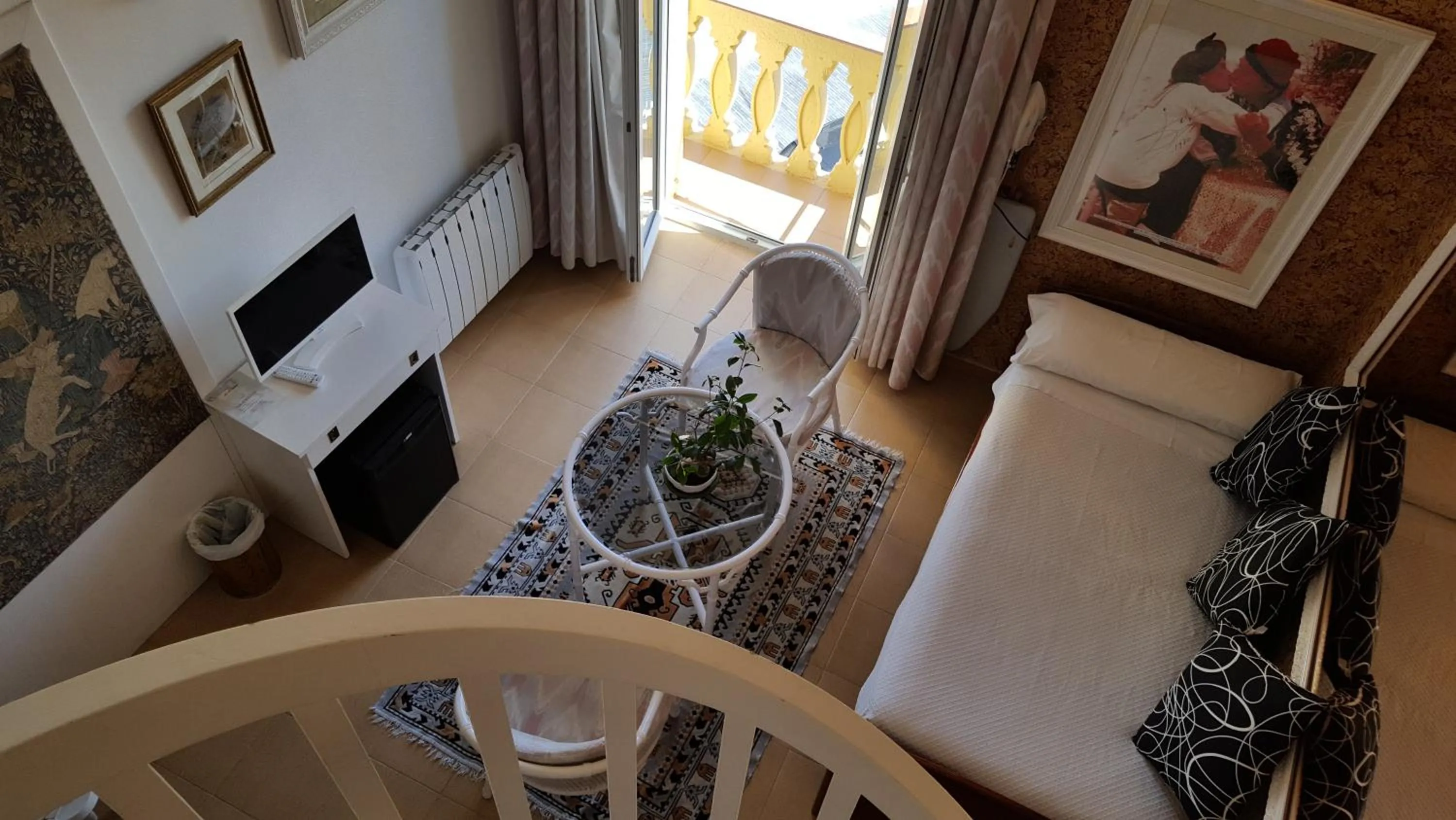 Photo of the whole room in Hotel La Residencia