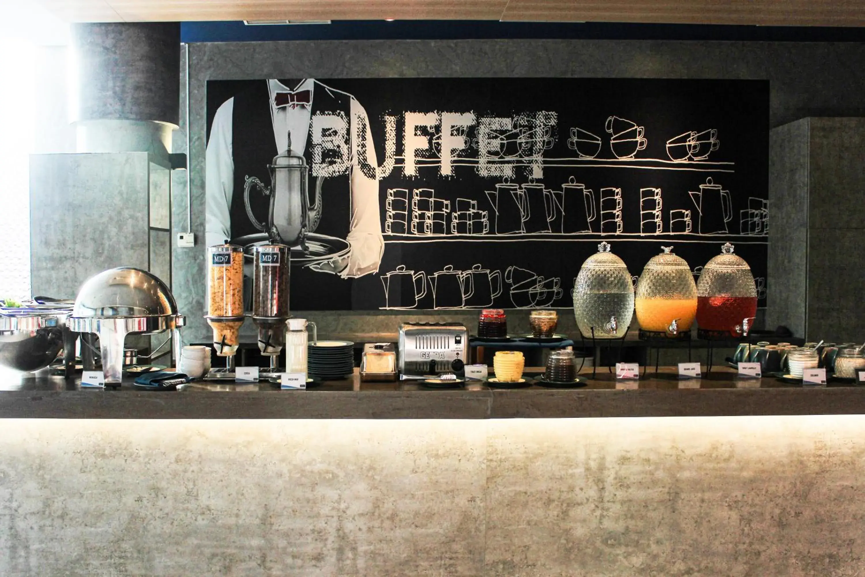 Restaurant/places to eat in MD 7 Hotel Cirebon Restaurant/places to eat in MD 7 Hotel Cirebon