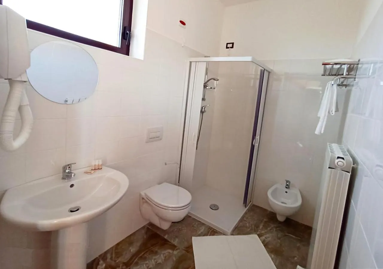 Shower in Locanda Arcadia