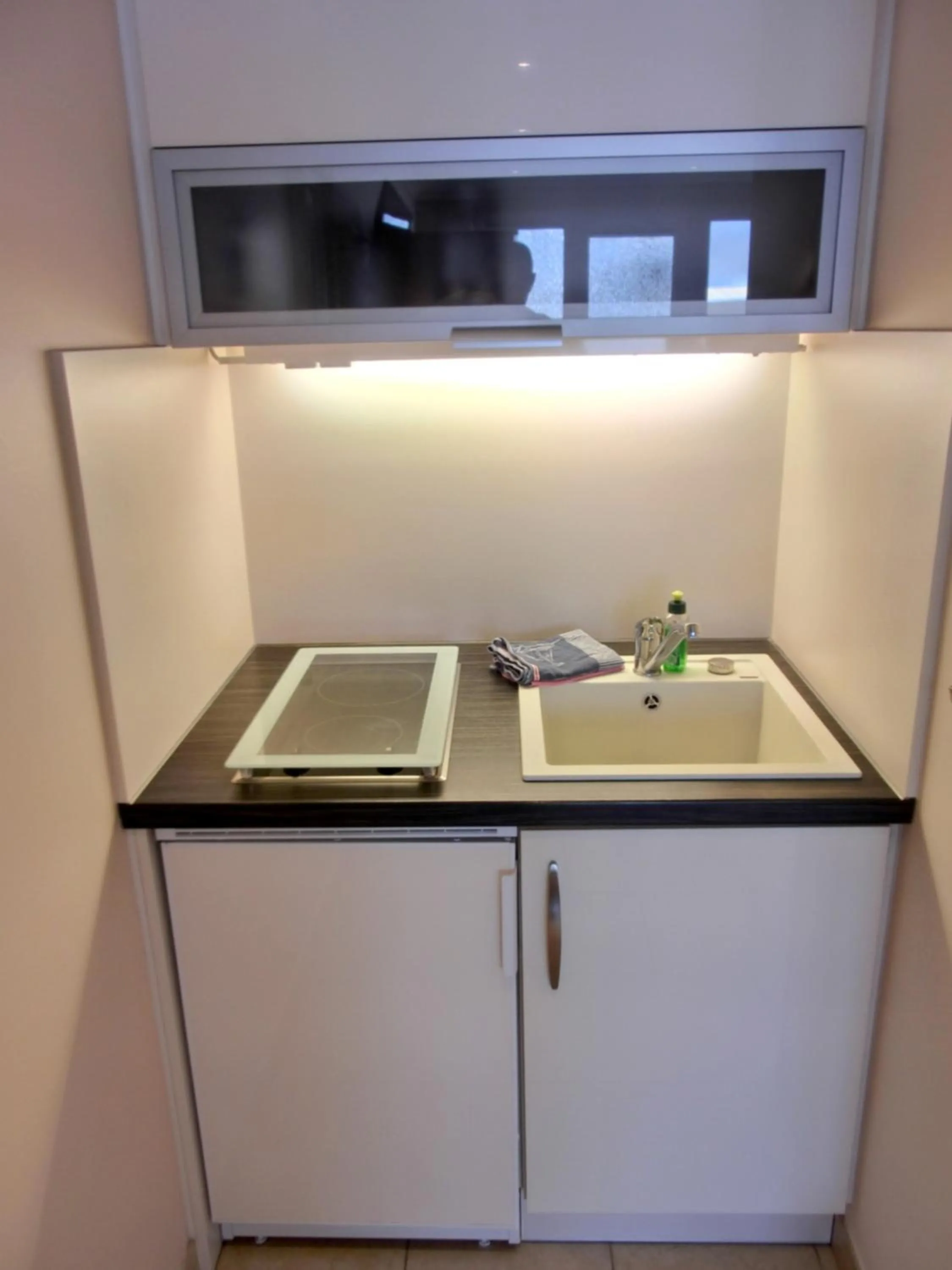Kitchen or kitchenette in Hotel zum Hafen