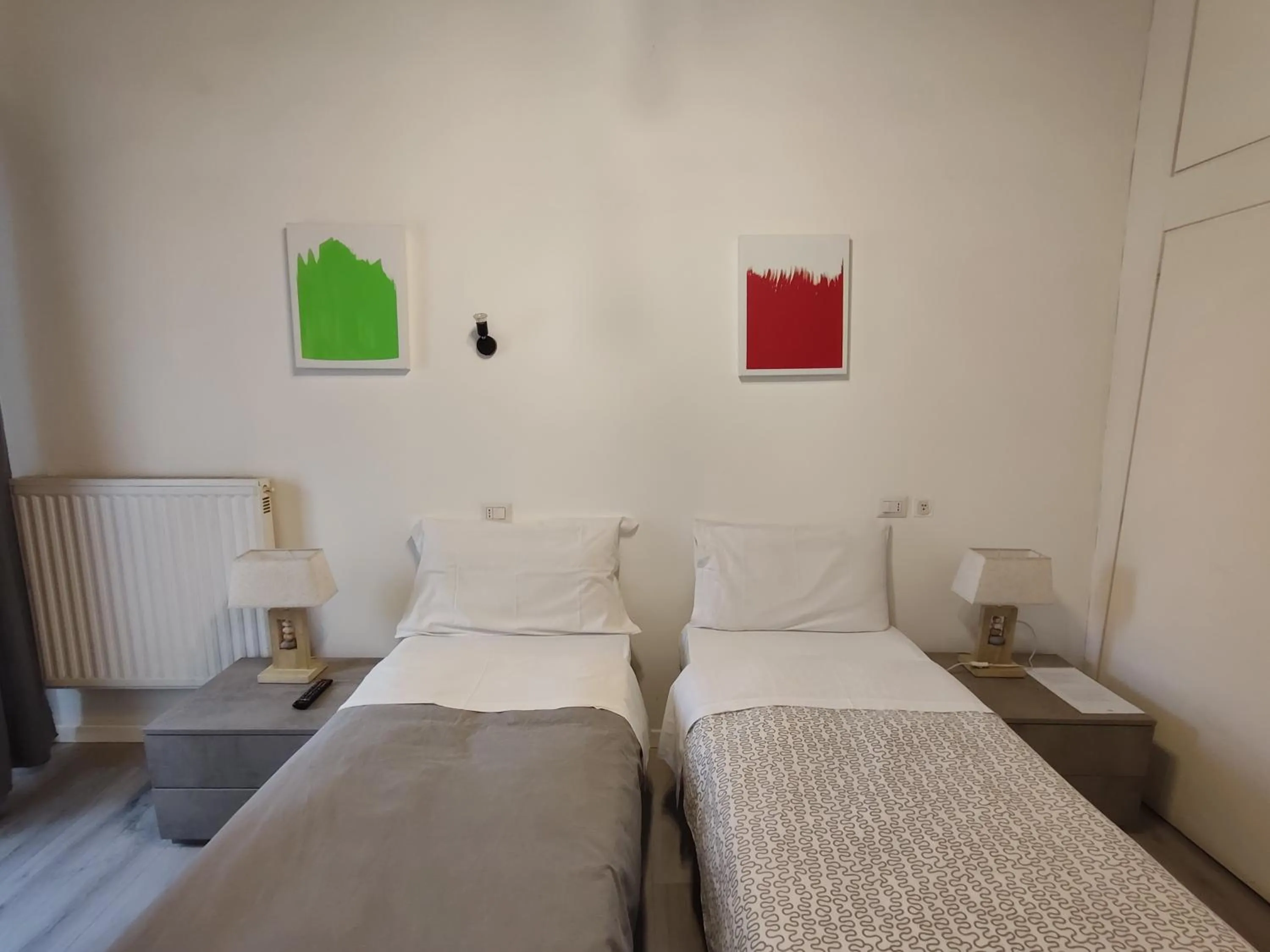 Bed in Giubbonari Street