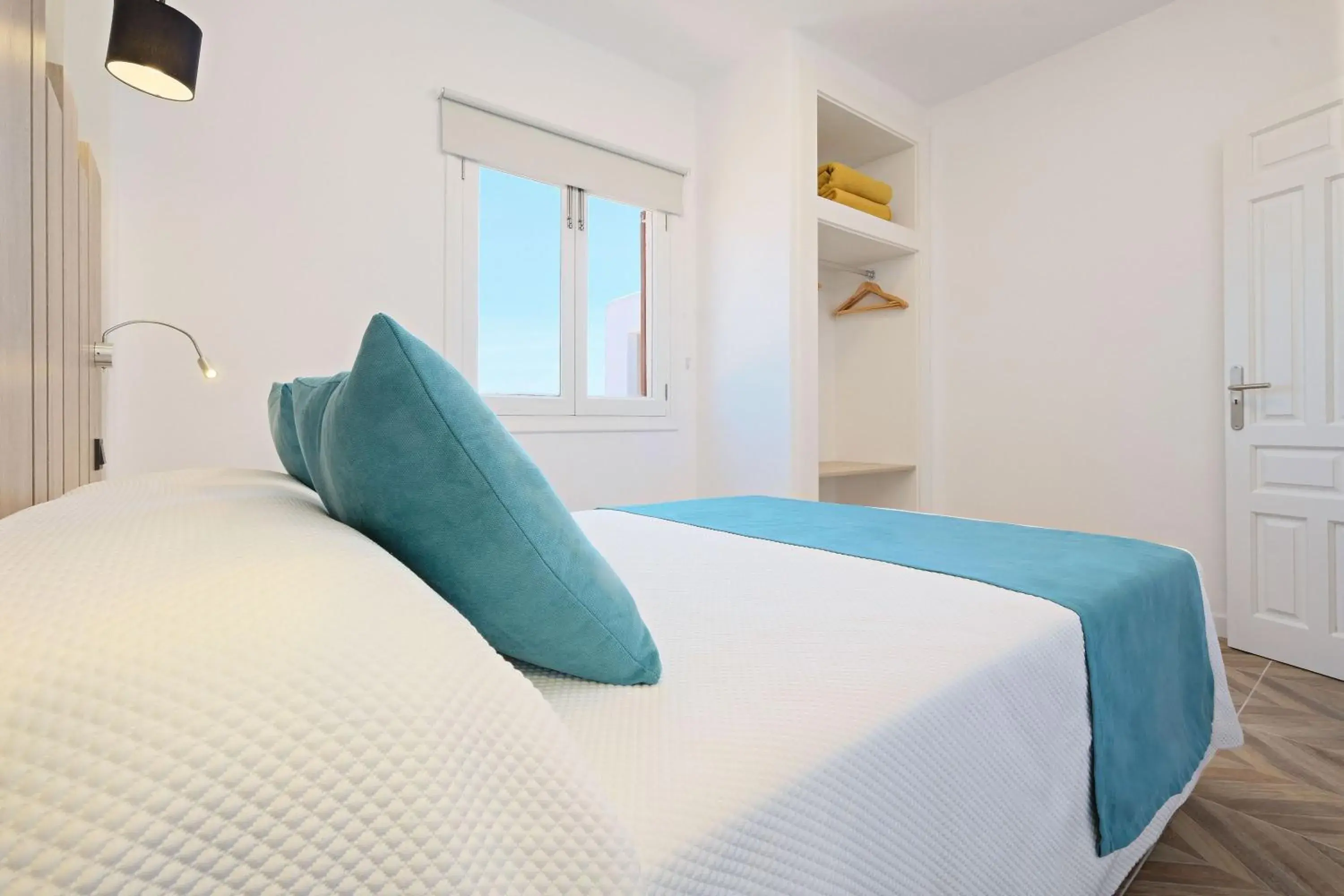 Photo of the whole room, Bed in azuLine Apartamentos Can Sanso Photo of the whole room, Bed in azuLine Apartamentos Can Sanso