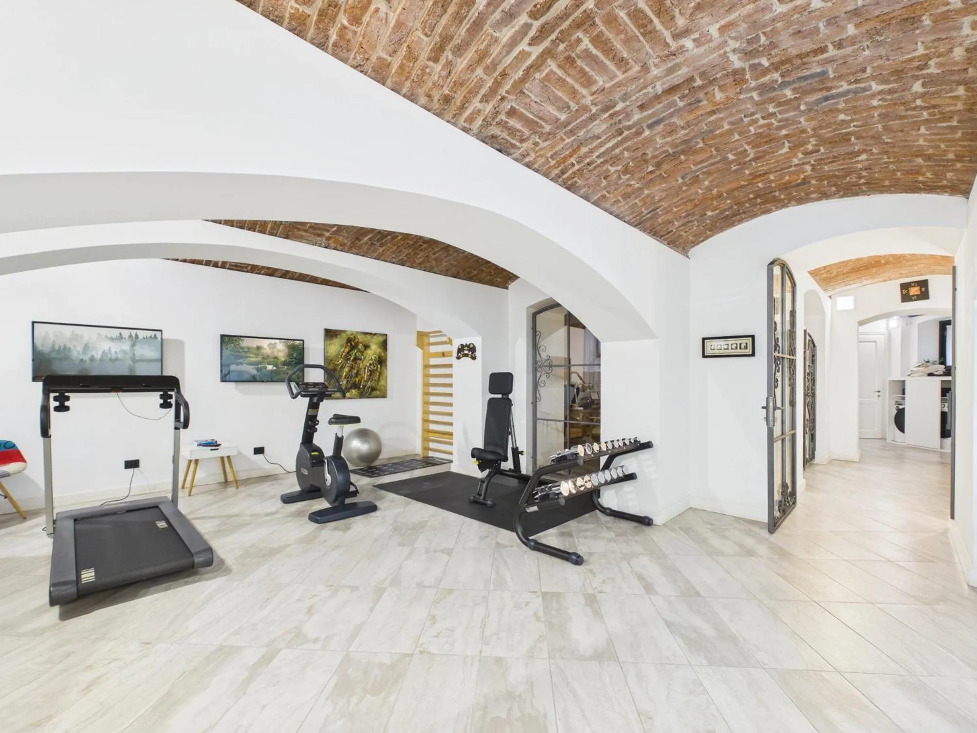 Fitness centre/facilities in Apart No 6