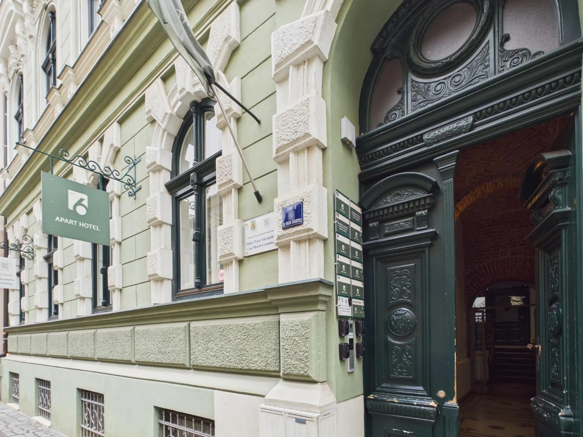 Property building in Apart No 6
