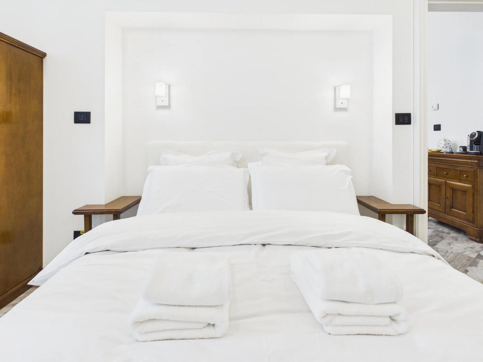 Bed in Apart No 6