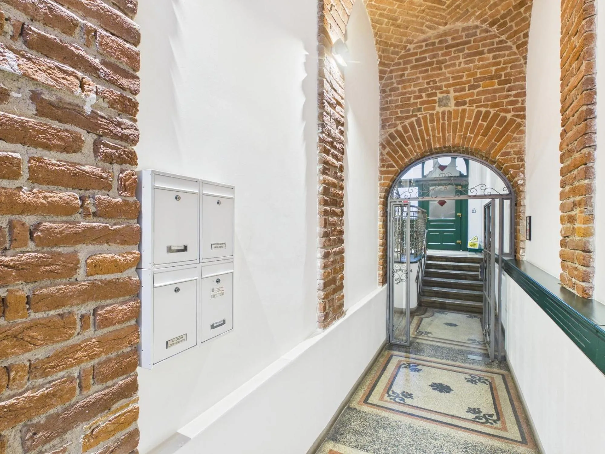Property building in Apart No 6