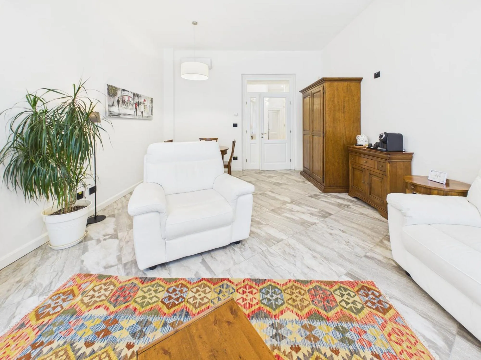 Seating area in Apart No 6