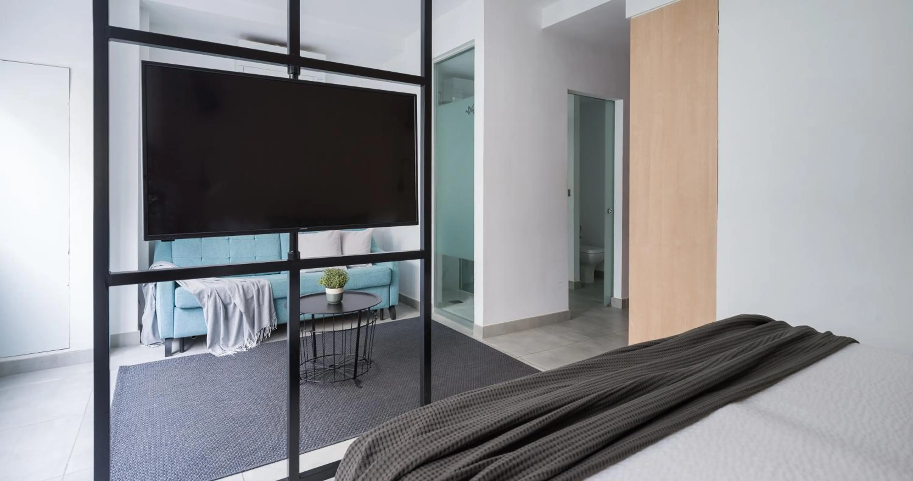 Bedroom, Bed in Tusity One