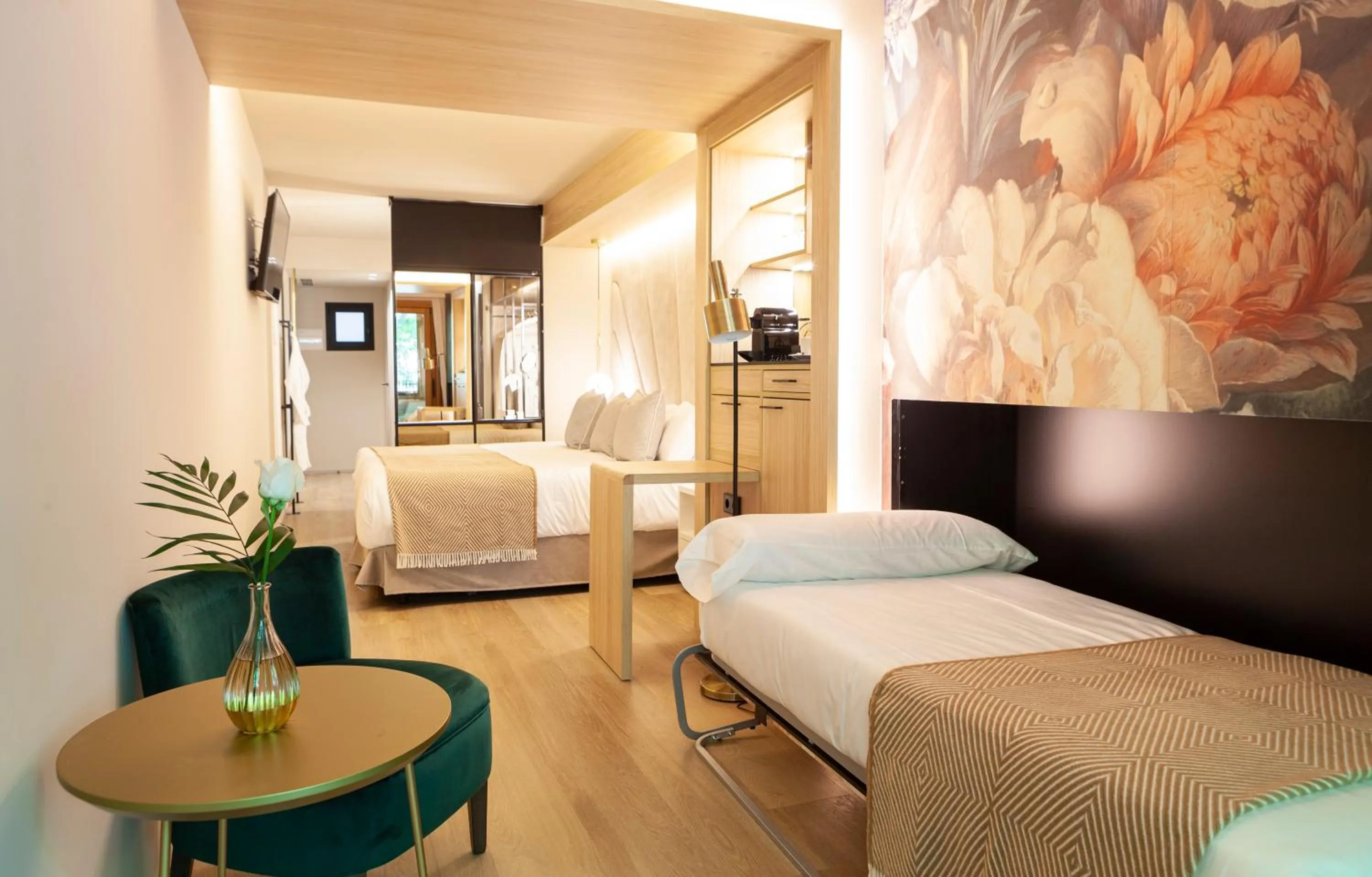 Photo of the whole room, Bed in Nivia Born Boutique Hotel