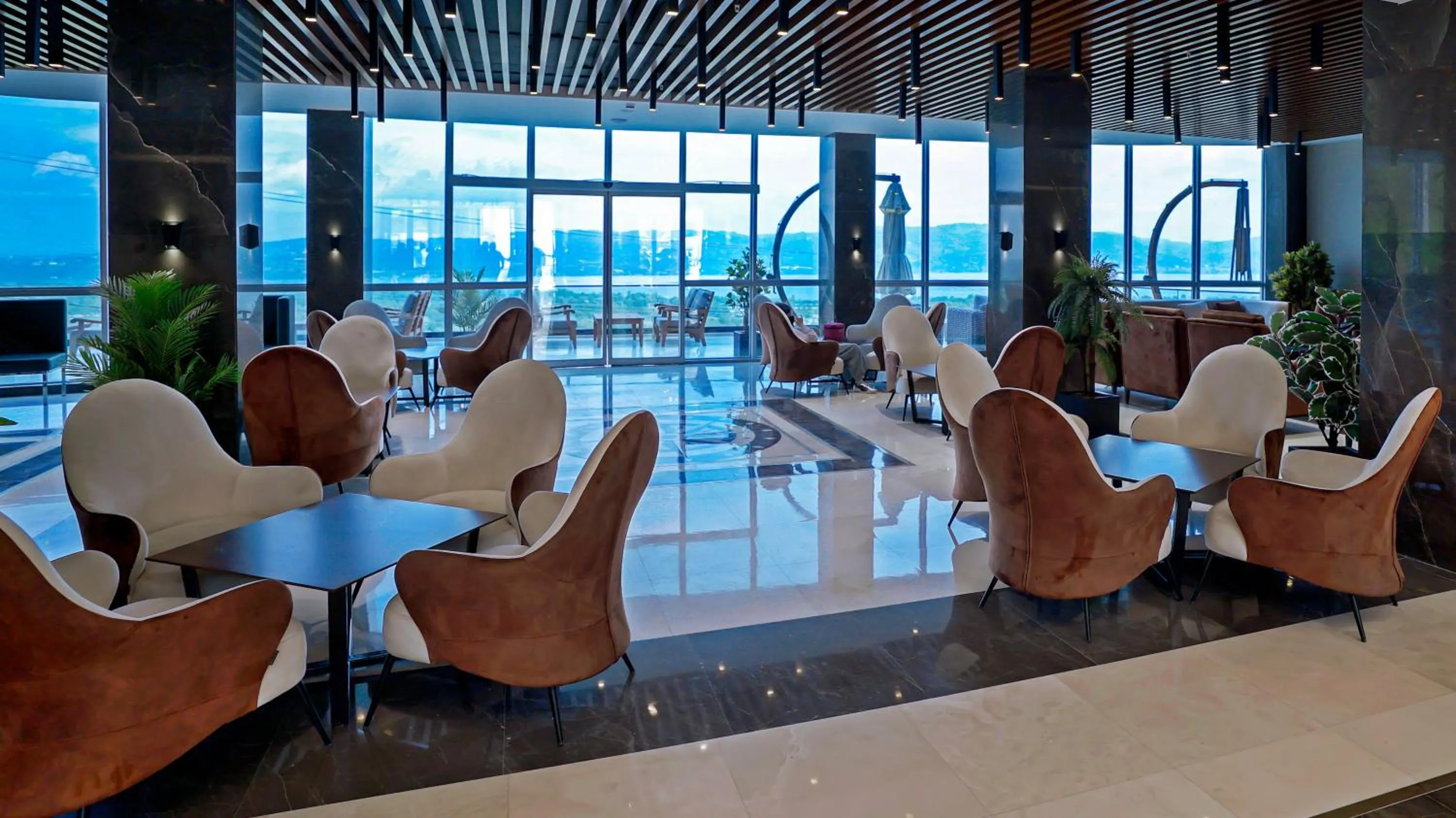 Lobby or reception in Cabir Deluxe Hotel Sapanca