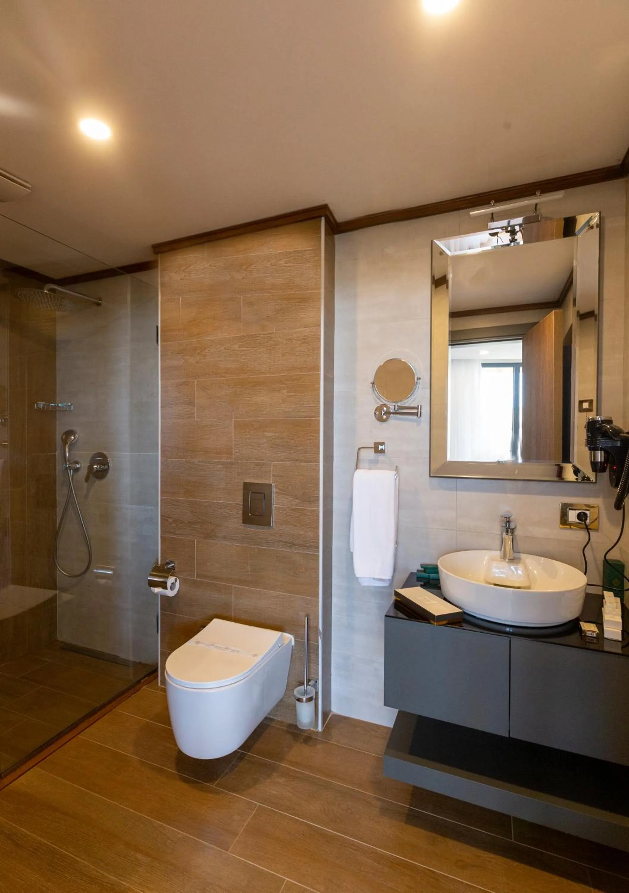 Bathroom in Cabir Deluxe Hotel Sapanca