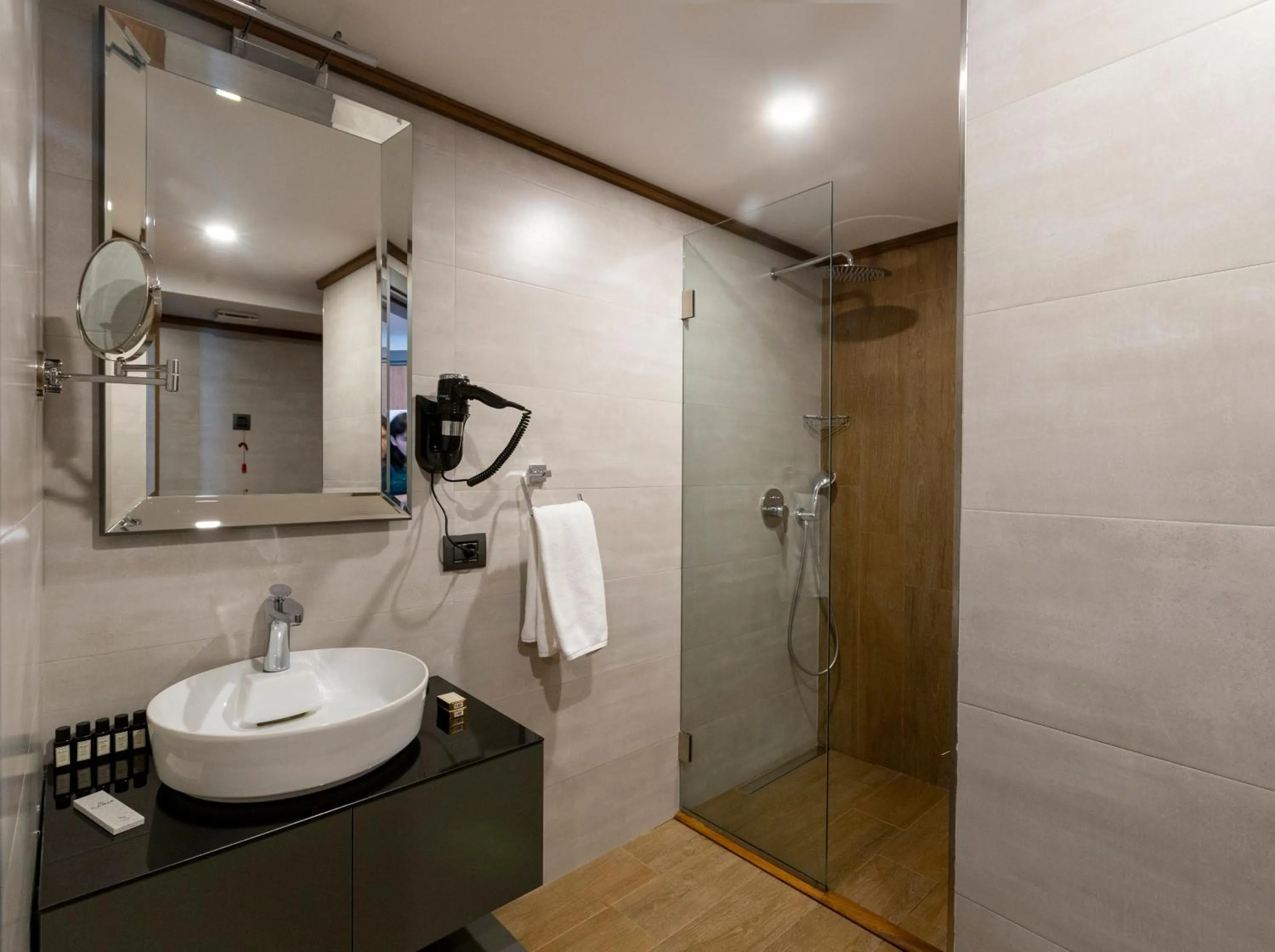 Bathroom in Cabir Deluxe Hotel Sapanca