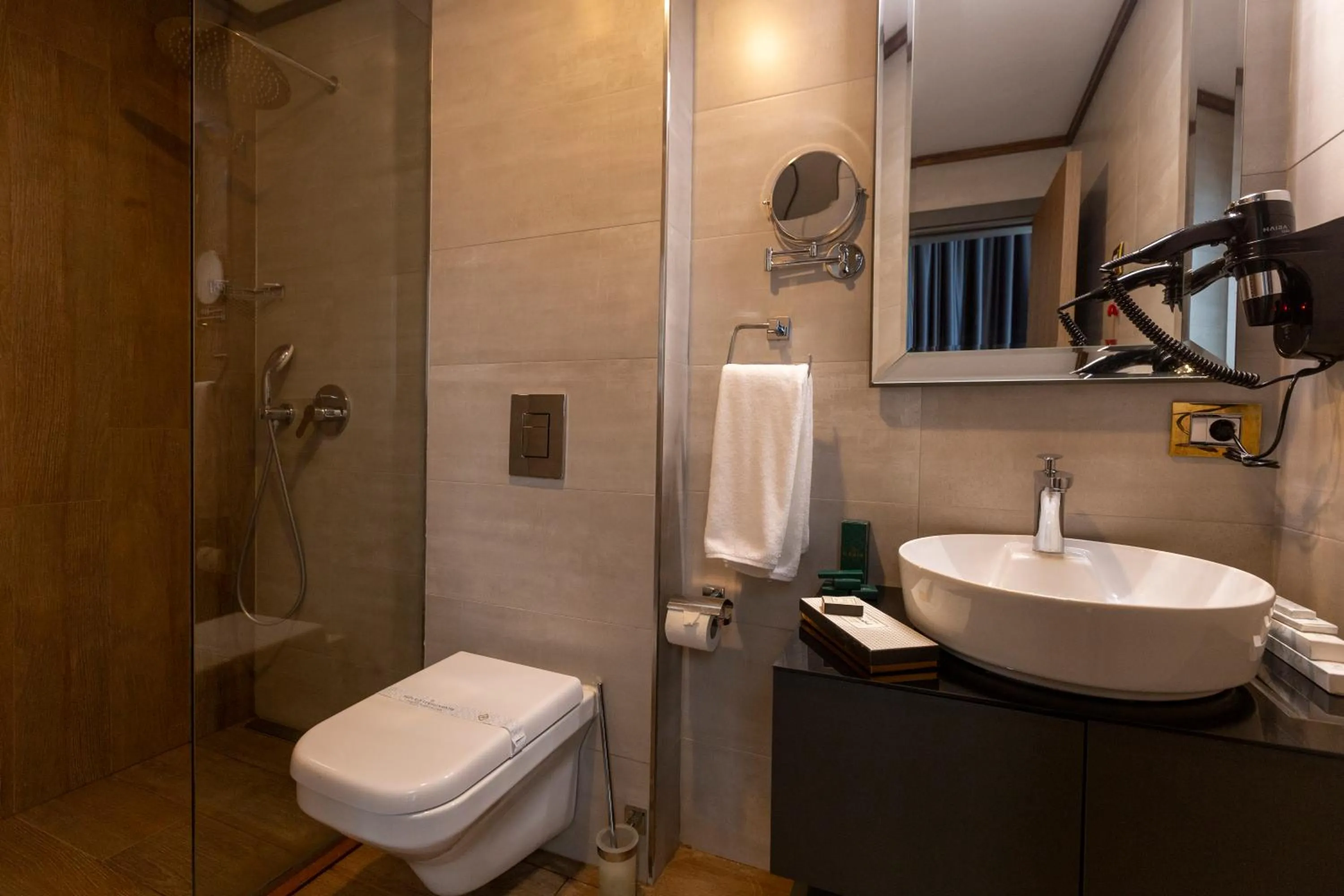 Bathroom in Cabir Deluxe Hotel Sapanca