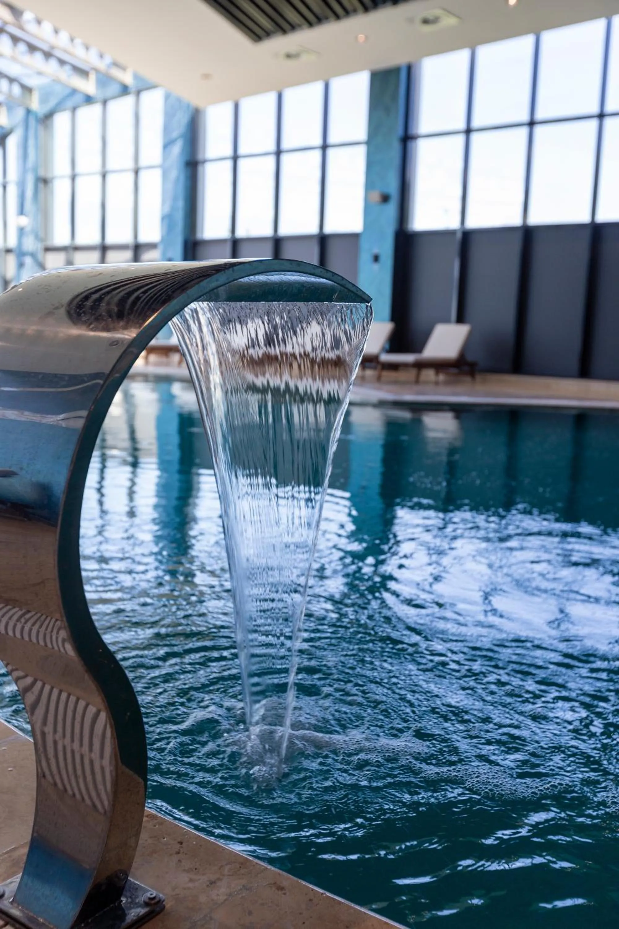 Swimming pool in Cabir Deluxe Hotel Sapanca