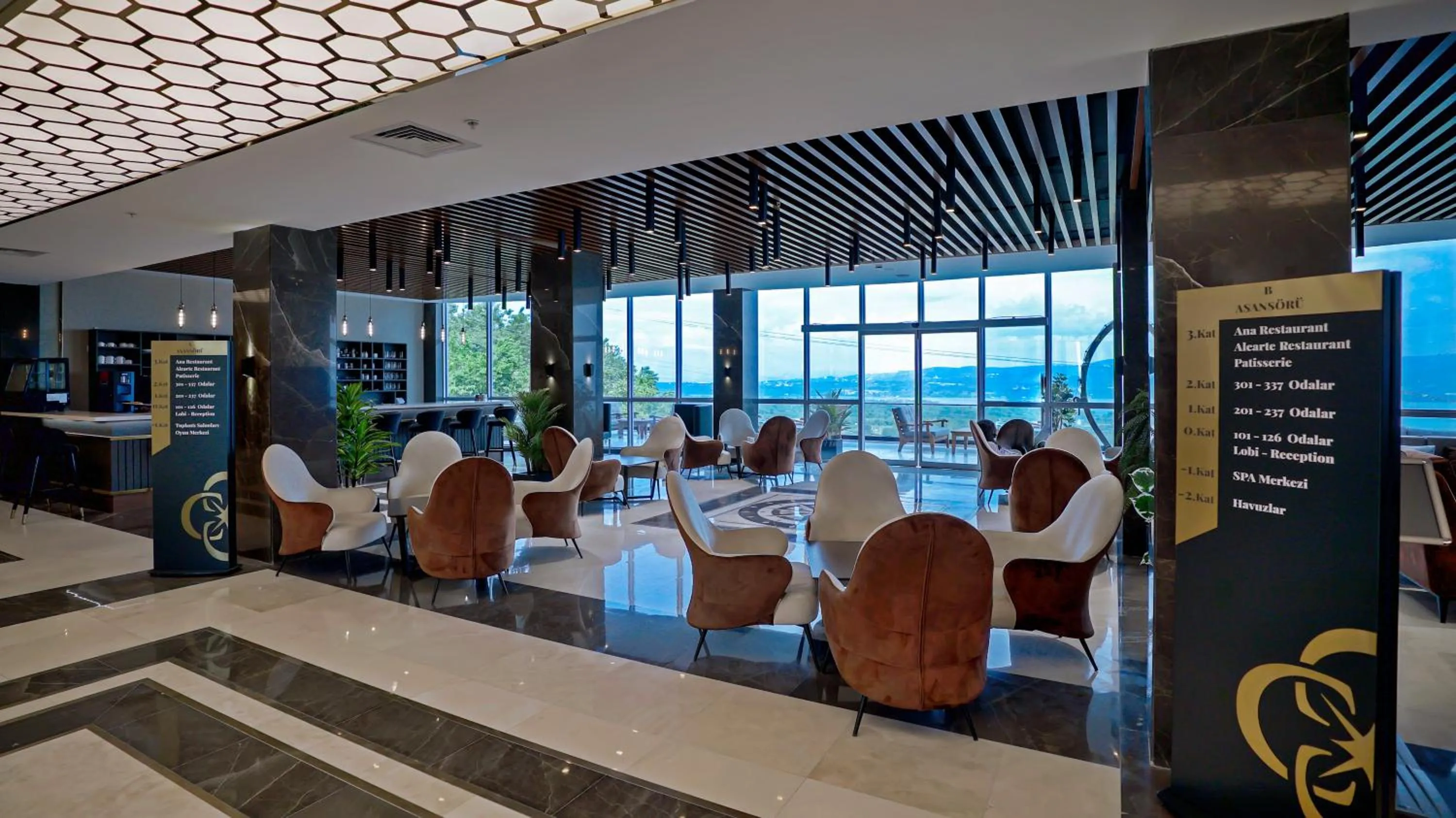 Lobby or reception in Cabir Deluxe Hotel Sapanca