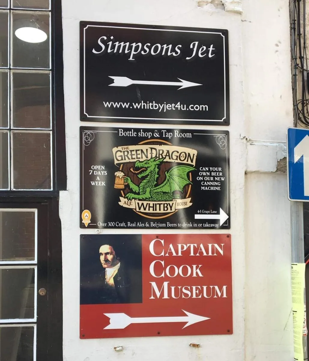 Neighbourhood in Whitby Bridge Luxury Apartments