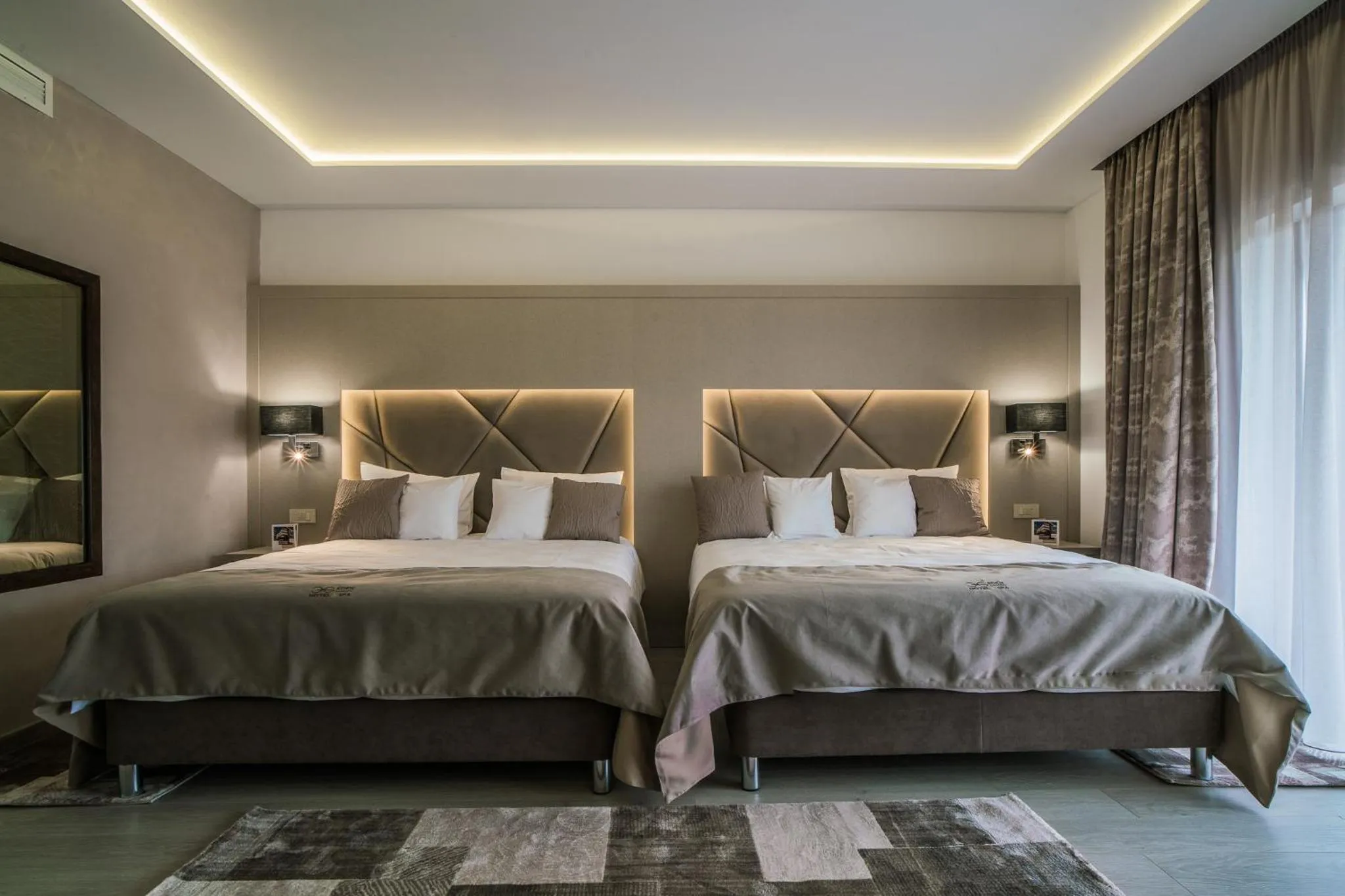 Bed in Hotel Eden Garden Spa