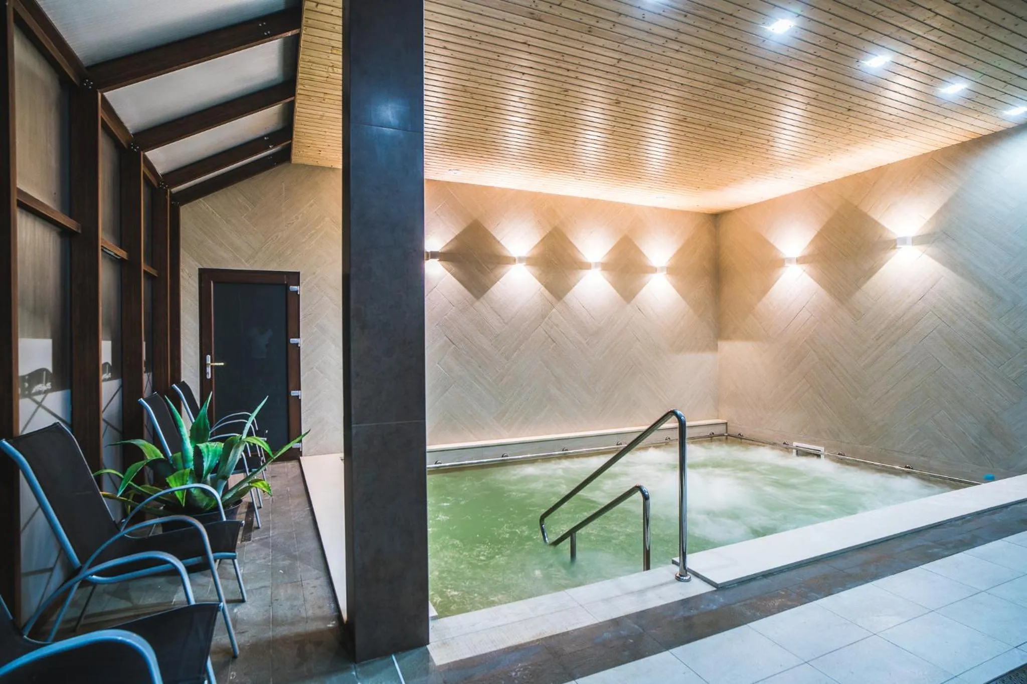 Hotel Eden Garden Spa