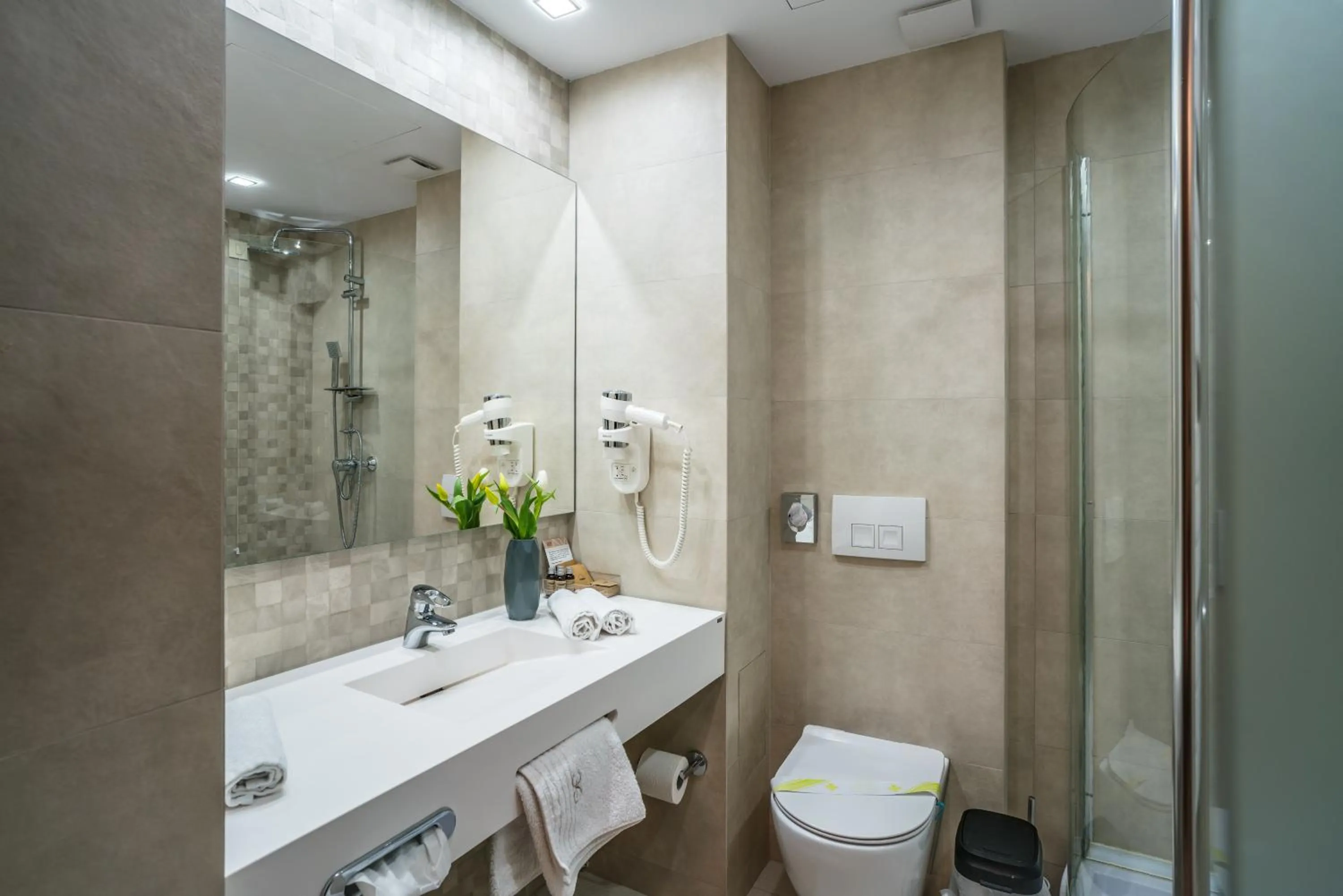 Hotel Eden Garden Spa