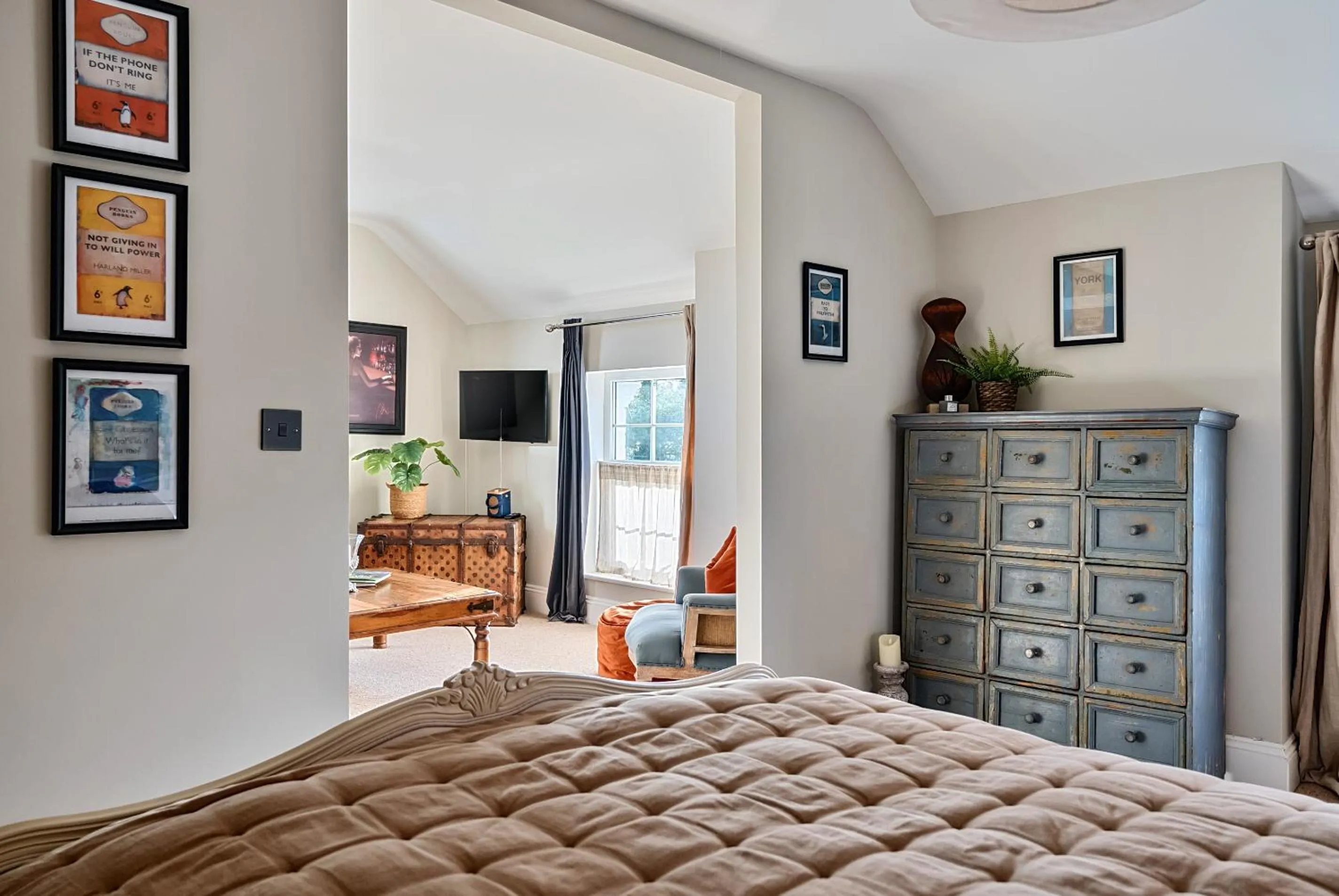 No 22 B&B