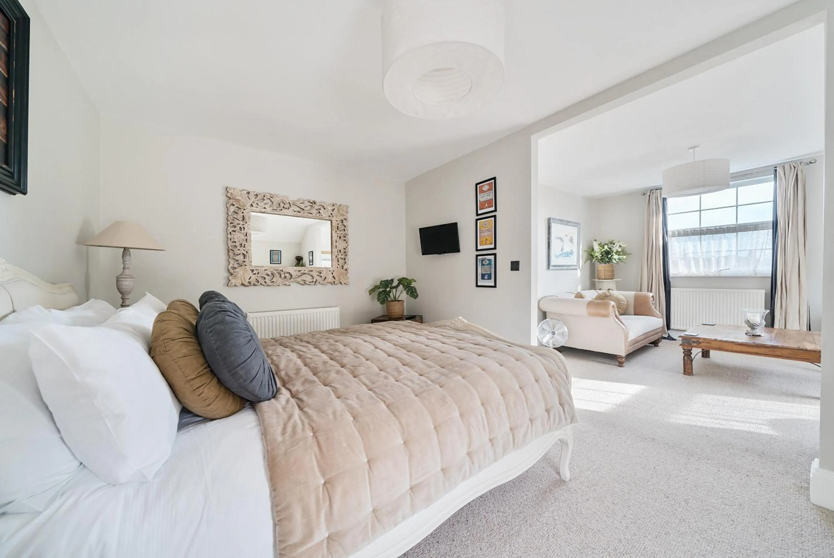 No 22 B&B
