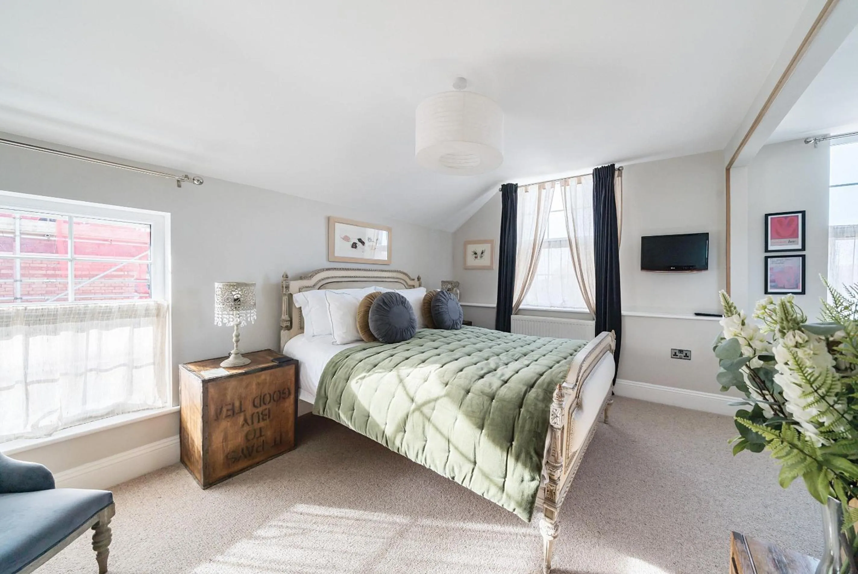 No 22 B&B