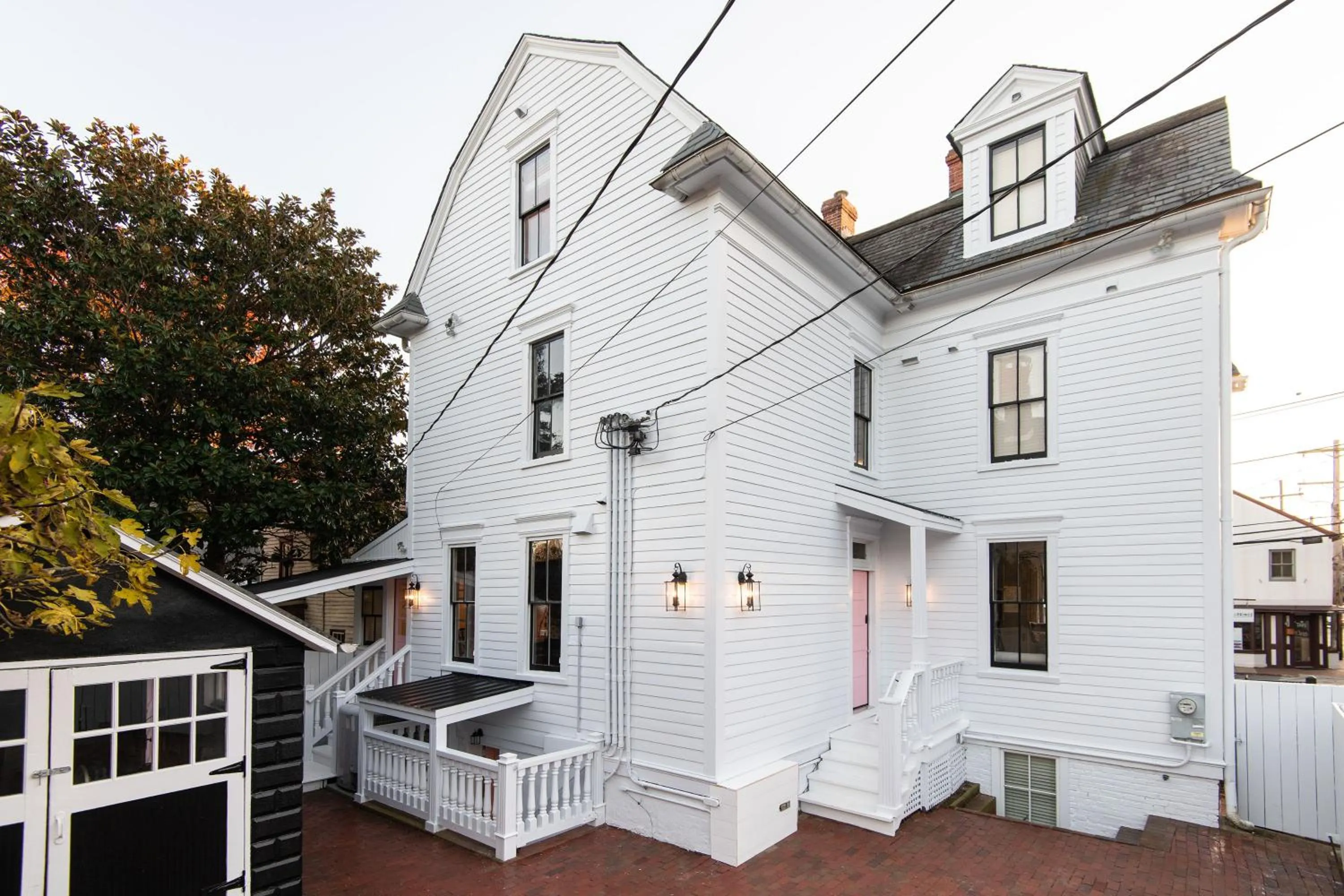 Property building in 134 Prince - Luxury Boutique Hotel