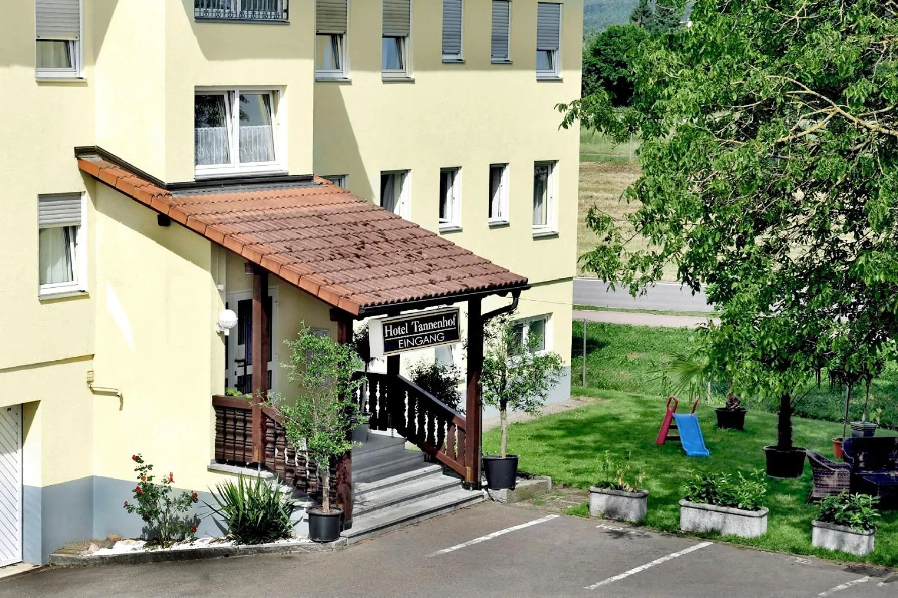 Facade/entrance in Hotel Tannenhof