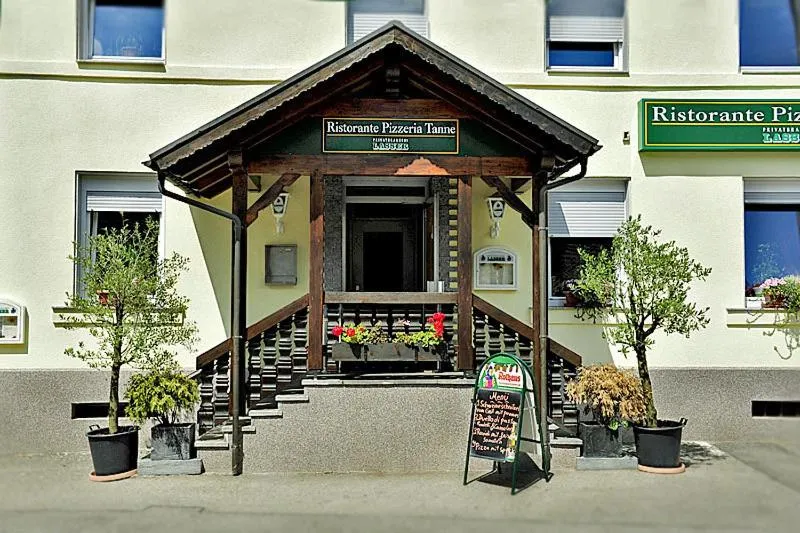 Facade/entrance in Hotel Tannenhof