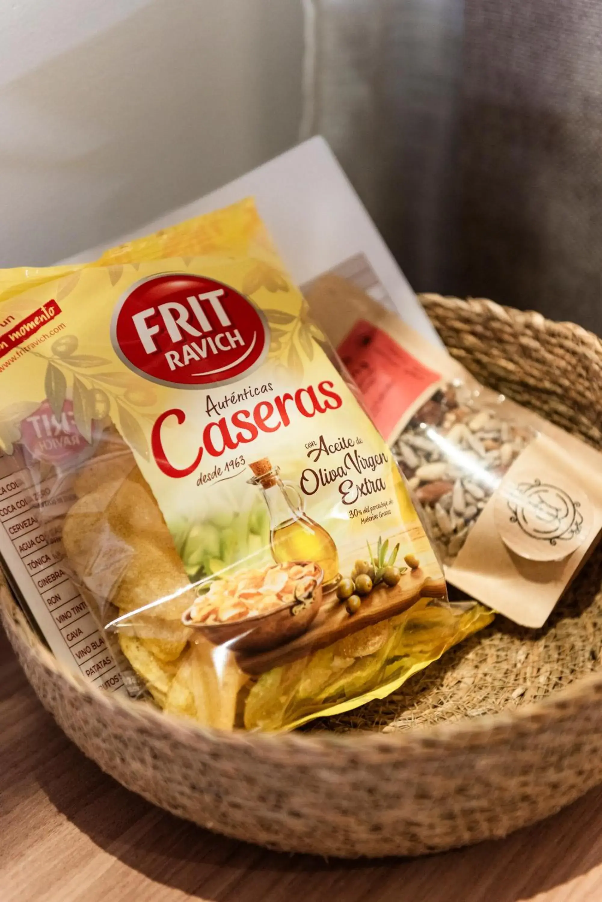 Food and drinks in Hotel California Food and drinks in Hotel California