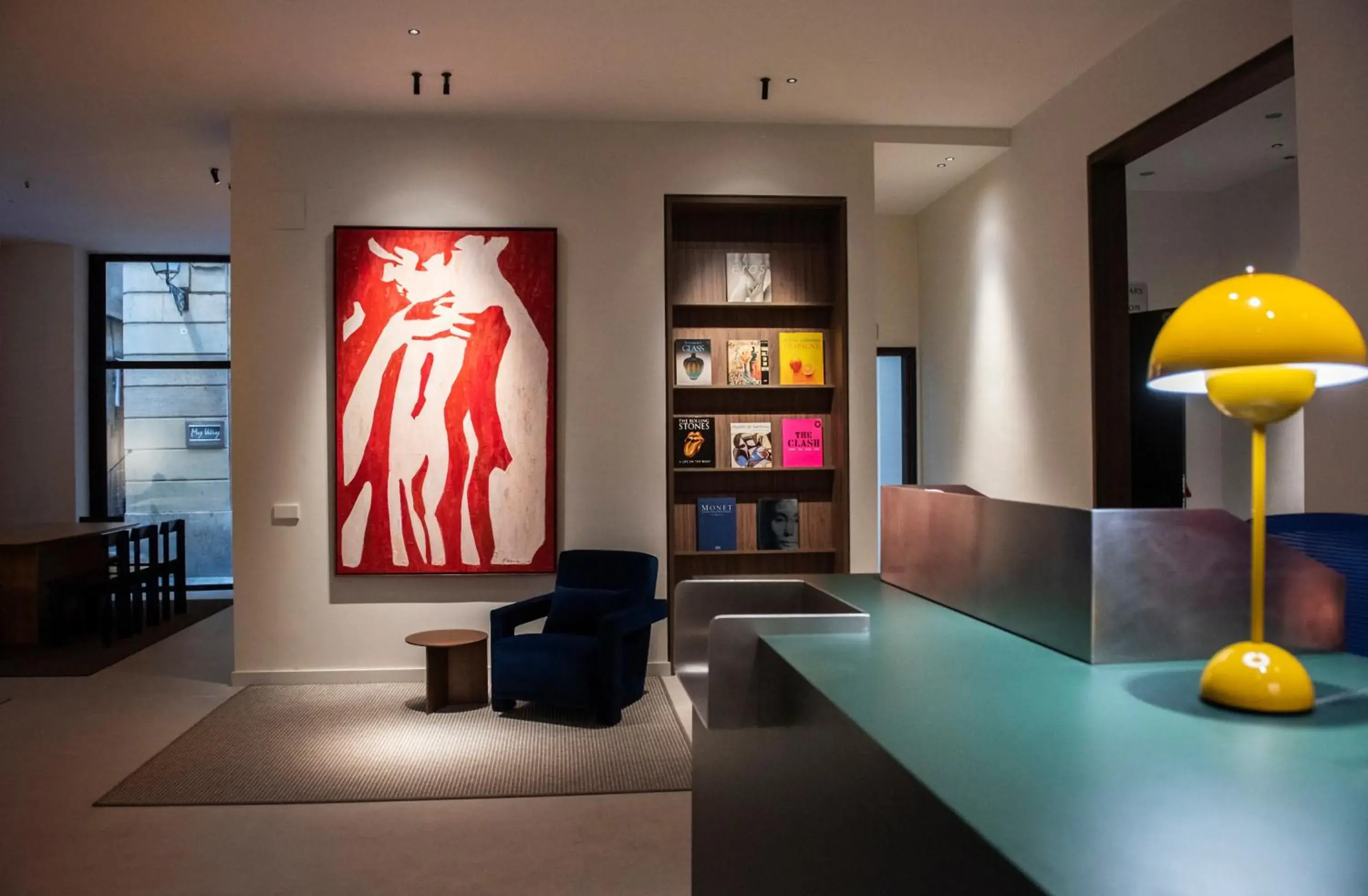 Living room in Hotel California Living room in Hotel California