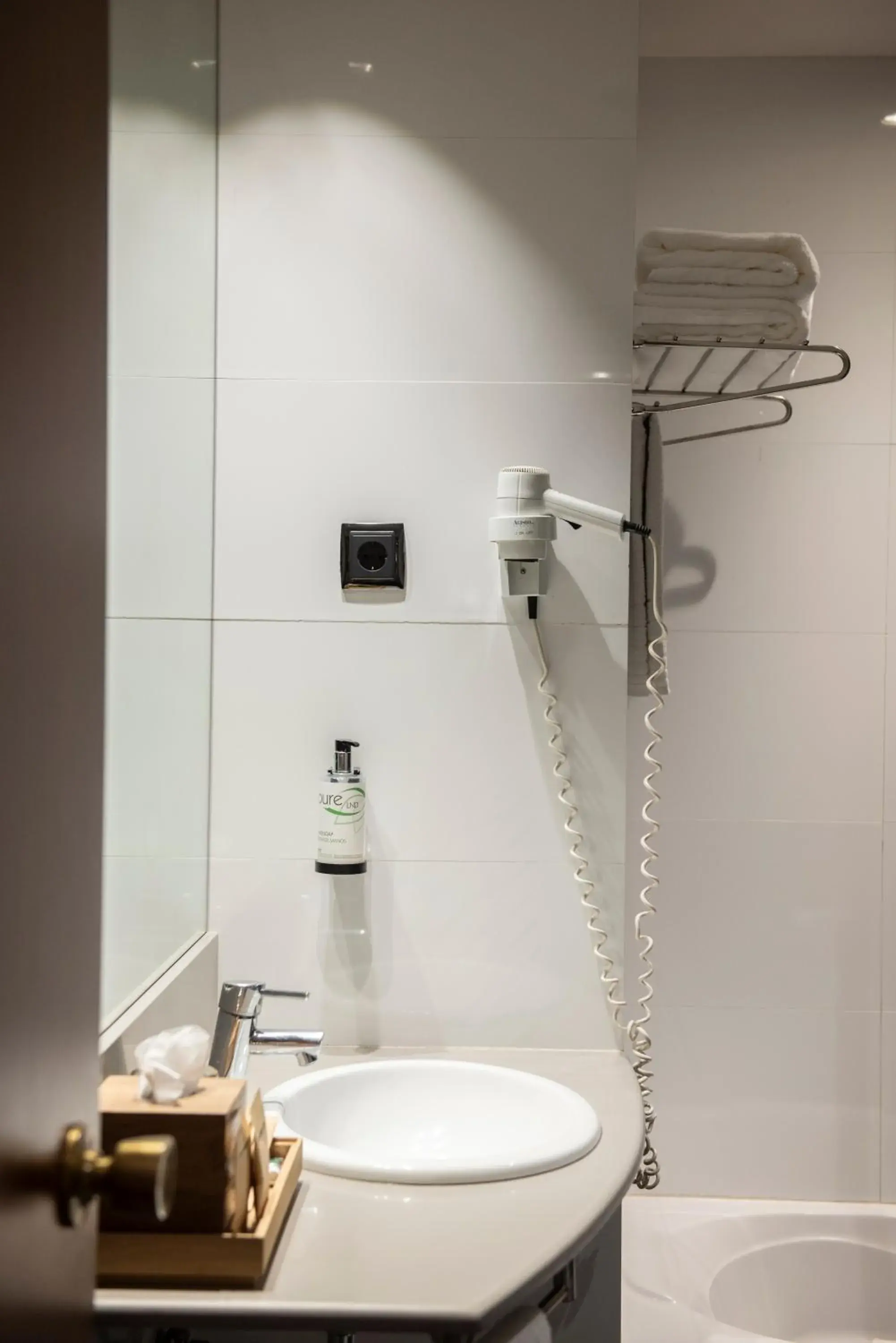 Double Room in Hotel California Double Room in Hotel California