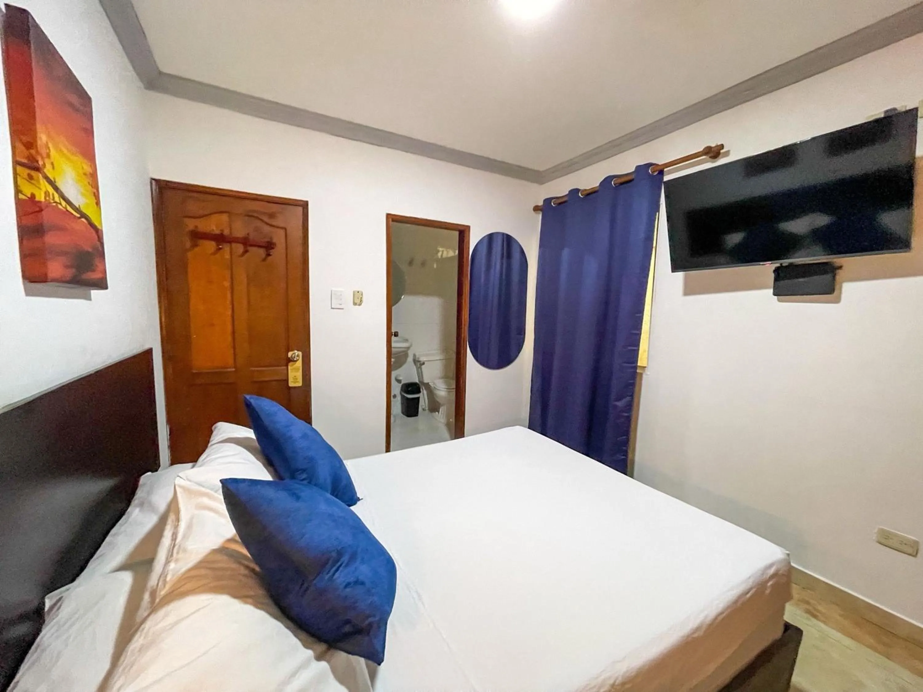 TV and multimedia, Bed in Hotel Marie Real Cartagena