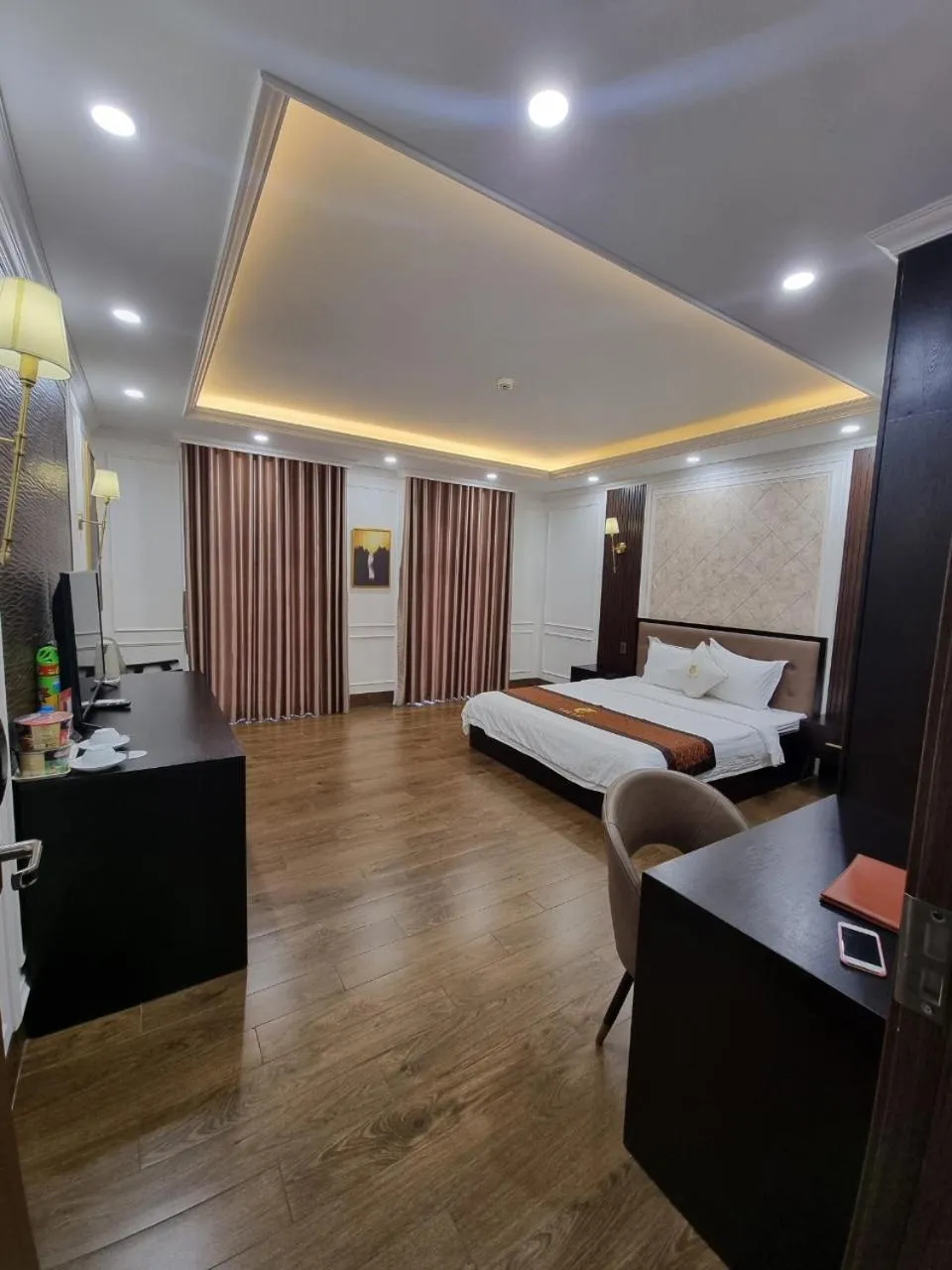 Photo of the whole room, Bed in Hotel Trí Lê