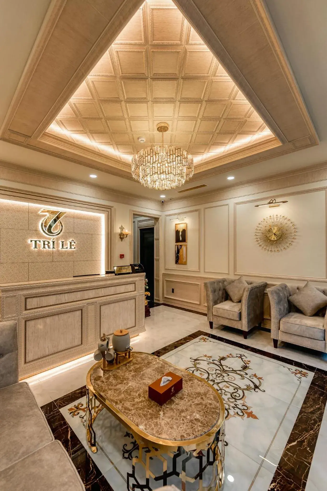 Lobby or reception in Hotel Trí Lê Lobby or reception in Hotel Trí Lê