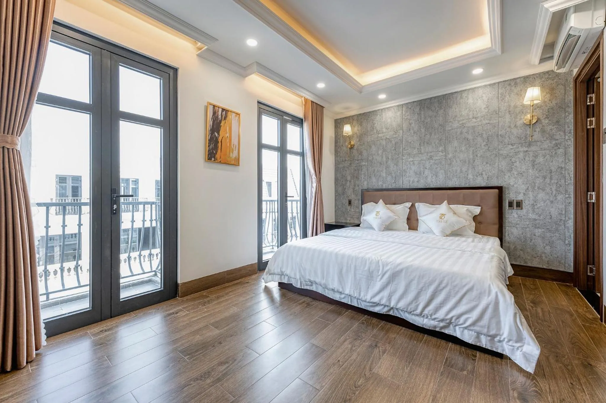 Bedroom, Bed in Hotel Trí Lê