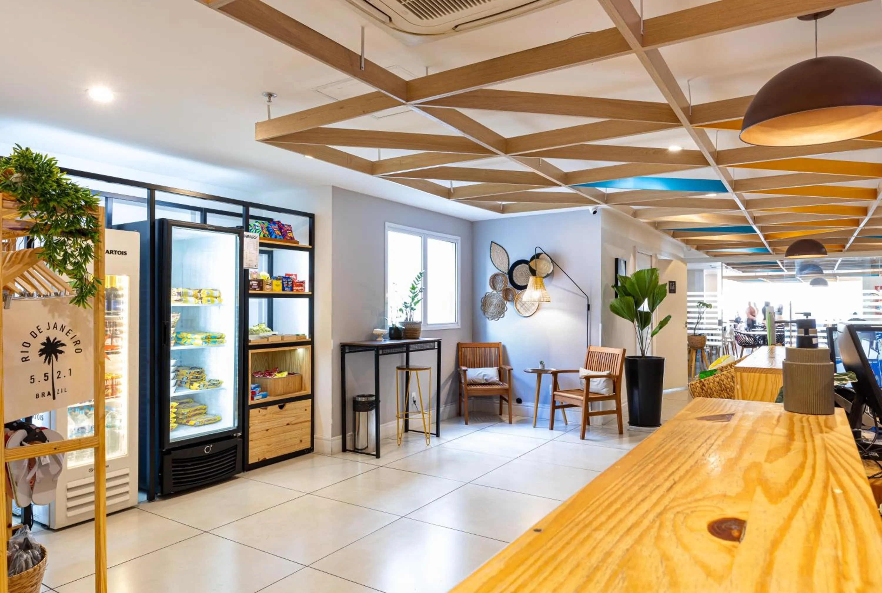 Lobby or reception in B&B HOTEL Rio de Janeiro Norte