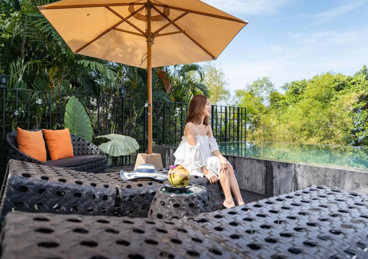Villa Yang, Private Oceanfront Villa, Kamala Beach