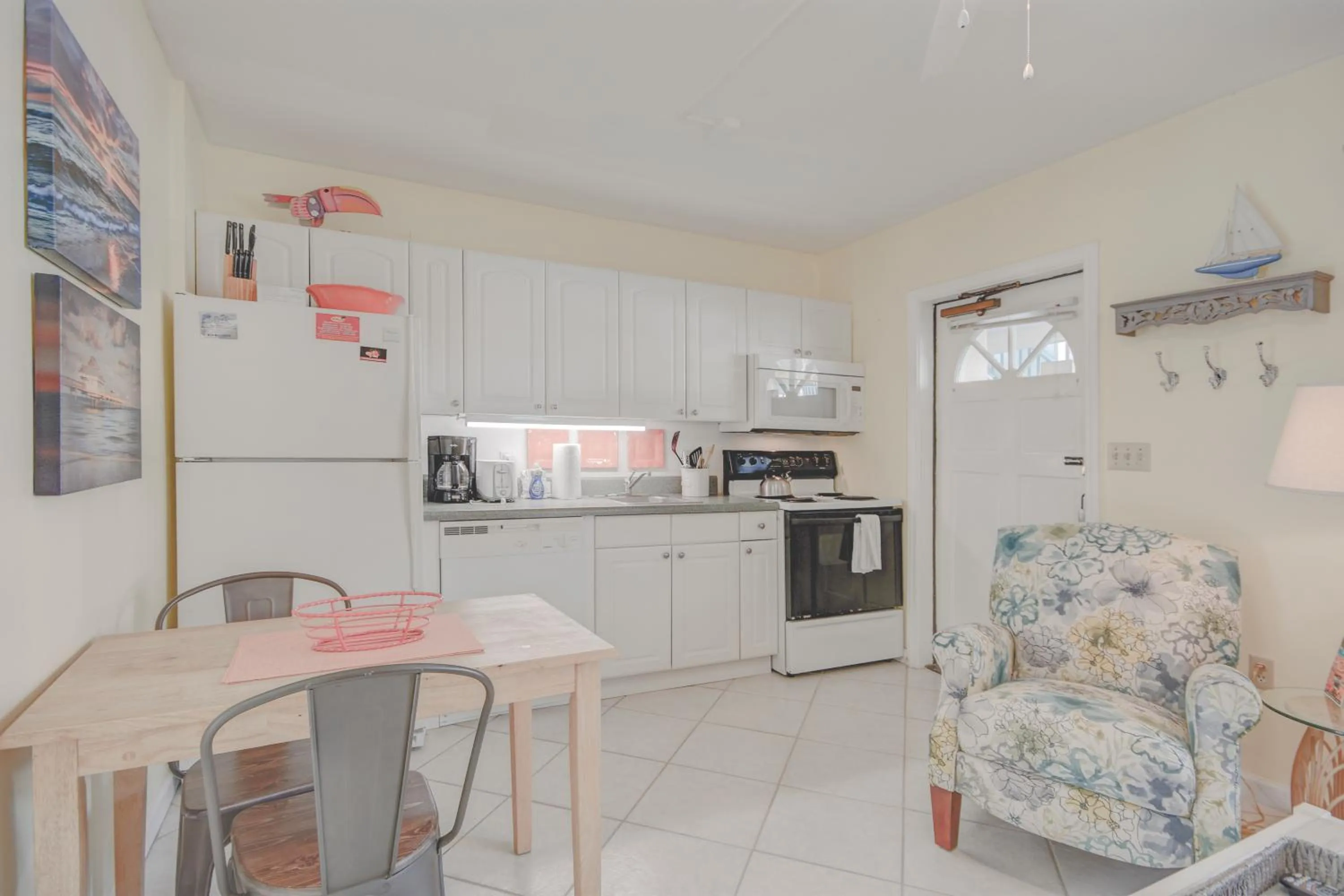 Five Palms Vacation Rentals- Daily - Weekly - Monthly