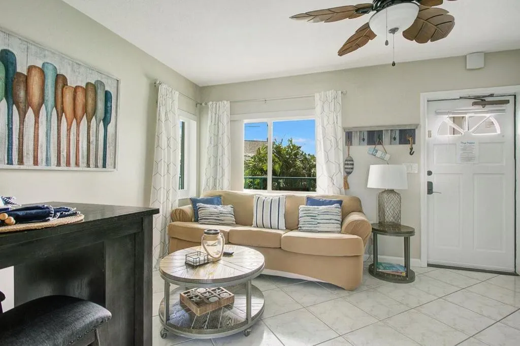 Five Palms Vacation Rentals- Daily - Weekly - Monthly