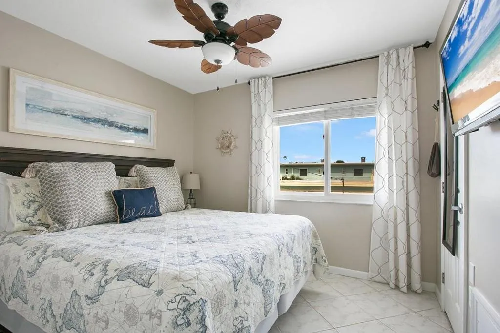 Bed in Five Palms Vacation Rentals- Daily - Weekly - Monthly