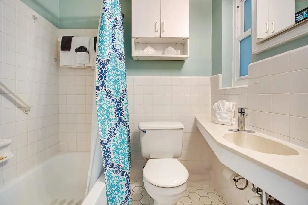 Five Palms Vacation Rentals- Daily - Weekly - Monthly