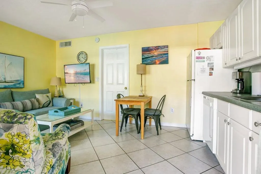 Five Palms Vacation Rentals- Daily - Weekly - Monthly