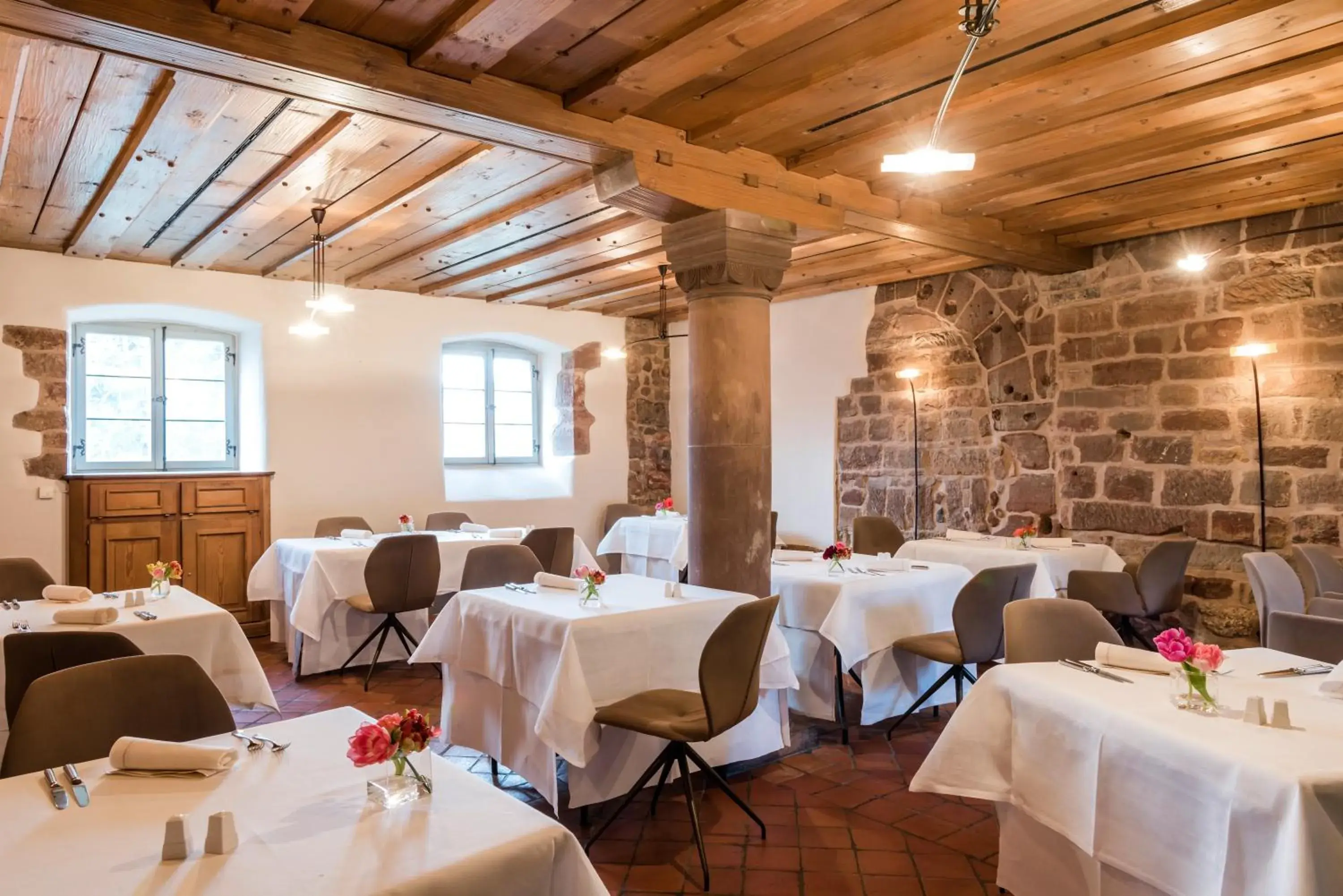 Restaurant/places to eat in Kloster Hornbach Restaurant/places to eat in Kloster Hornbach