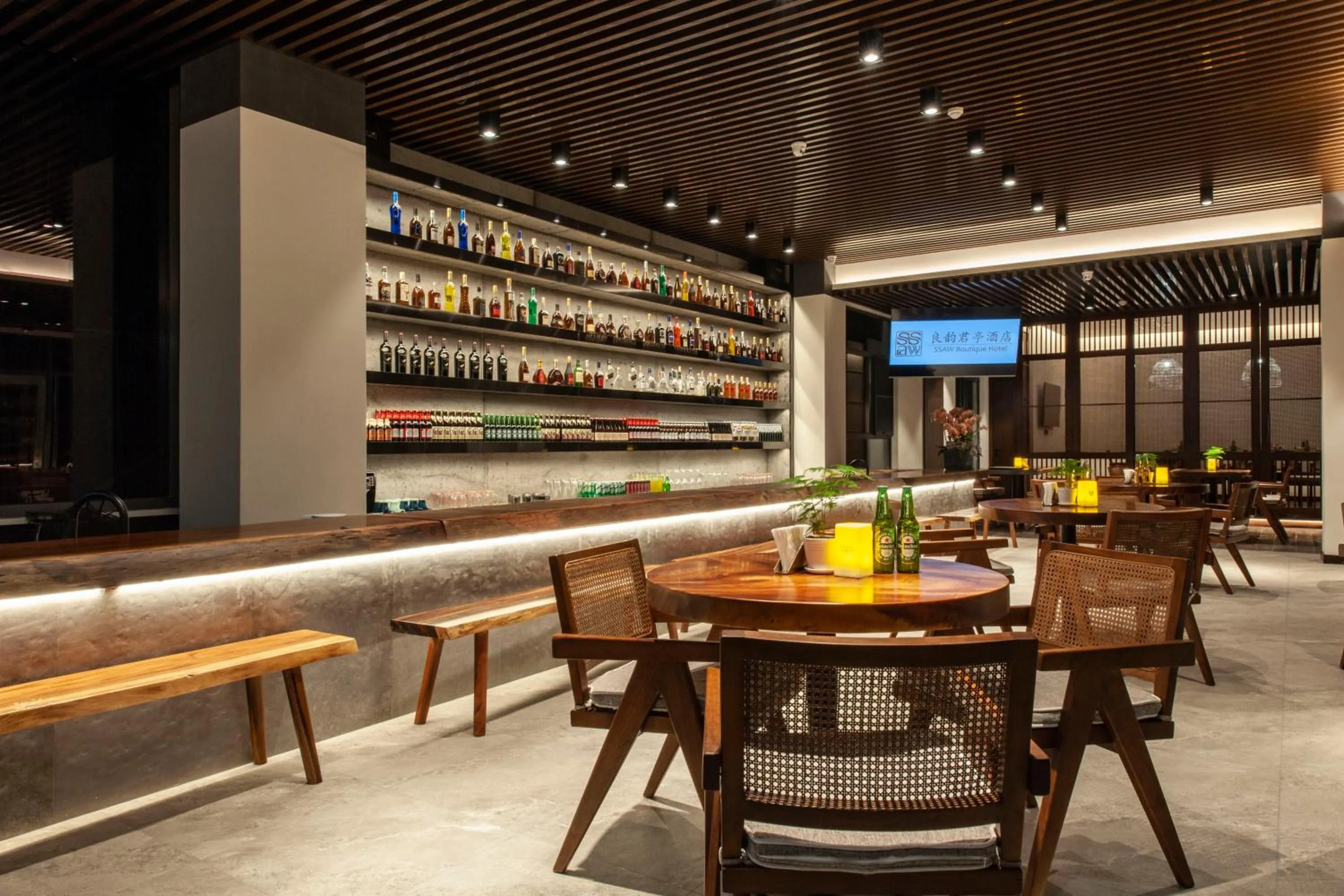 Restaurant/places to eat in SSAW Boutique Hotel Hangzhou Liangyun