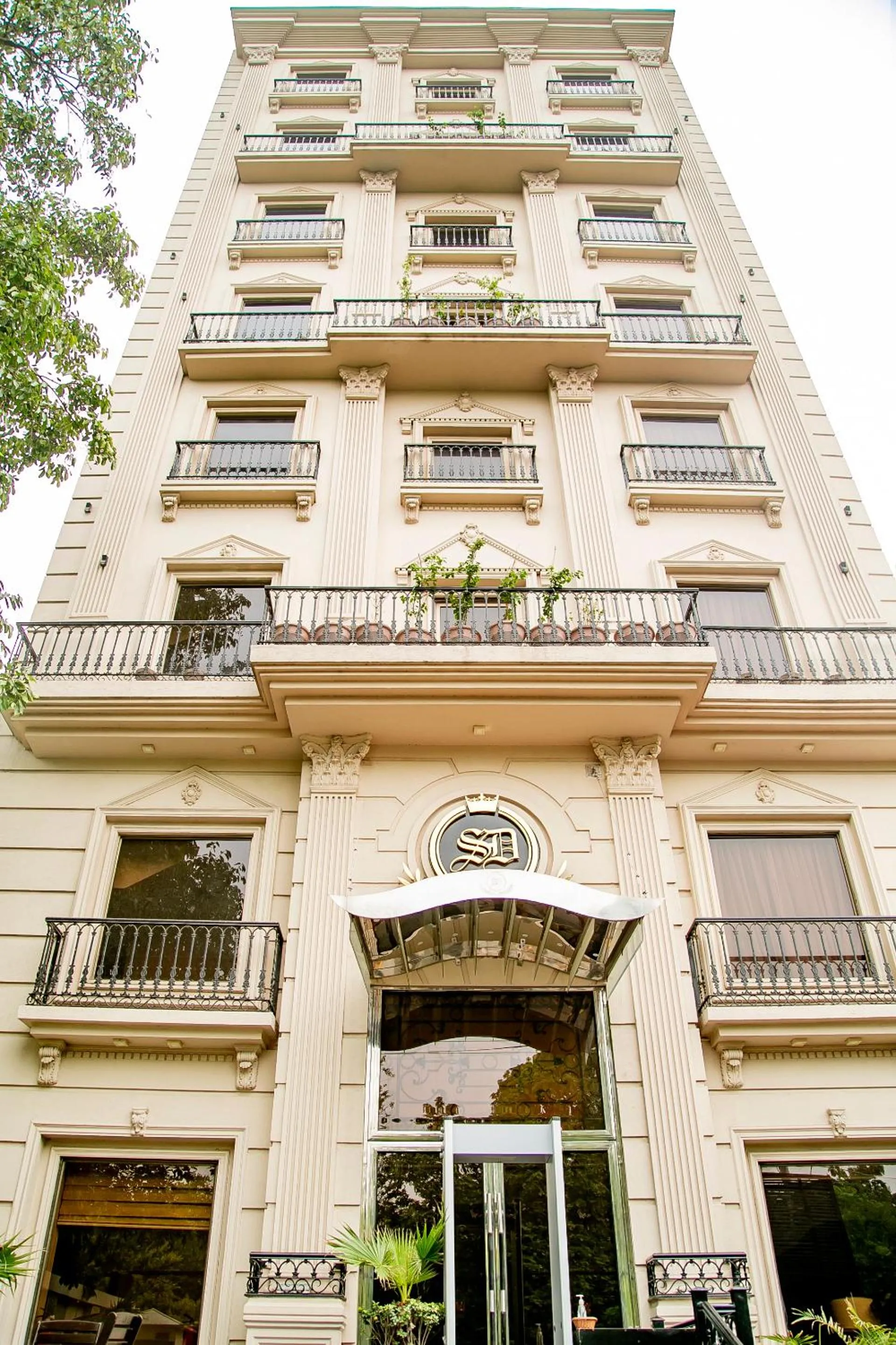 Saffron D'or Hotels