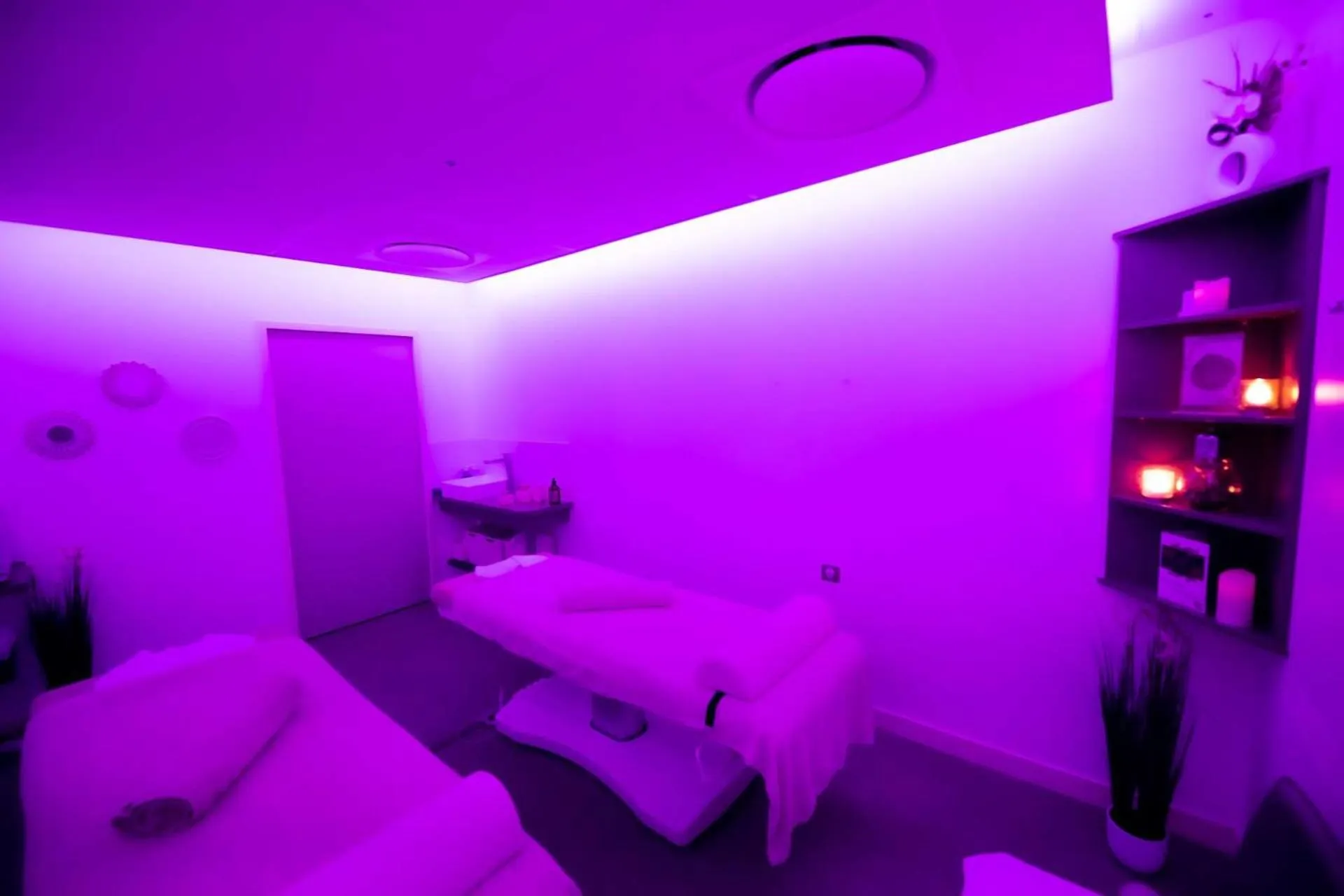 Spa and wellness centre/facilities in Brit Hotel Eden SPA Honfleur