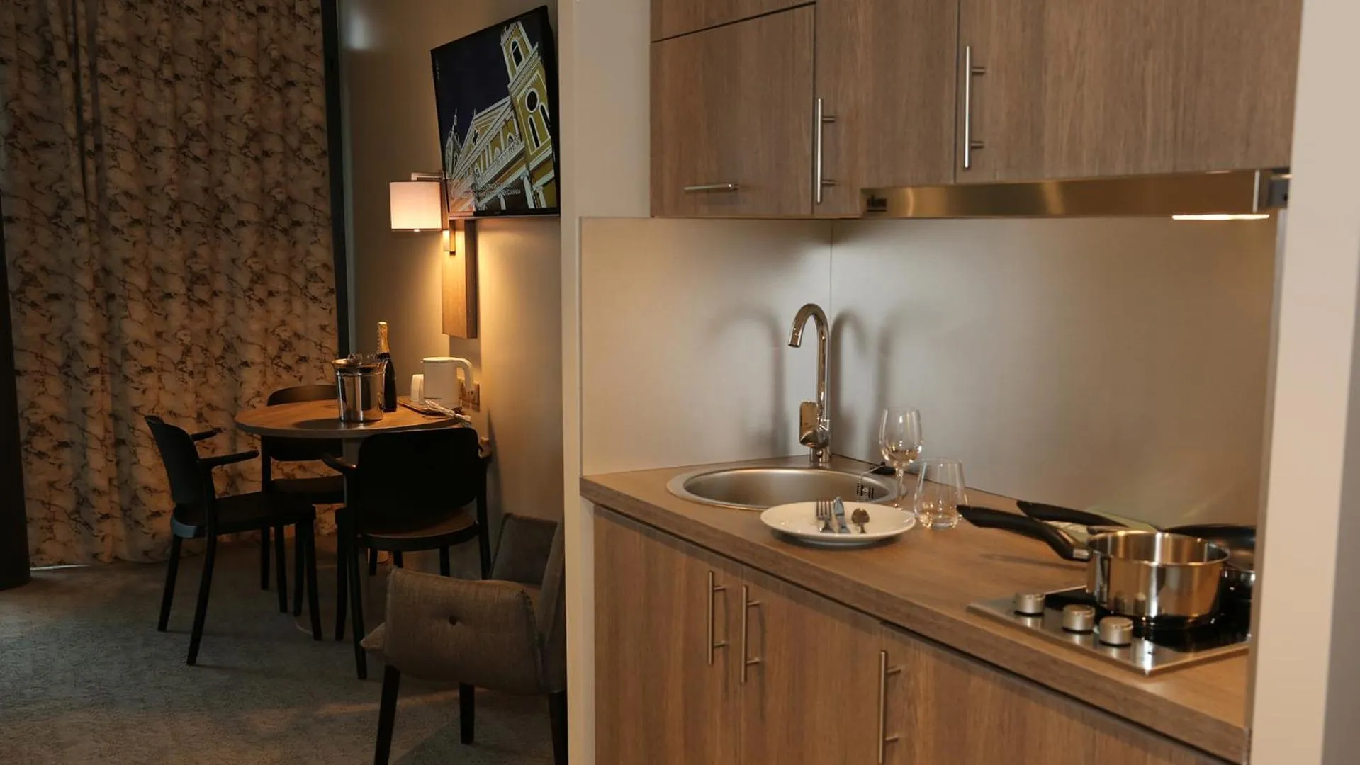 kitchen in Best Western Eden SPA