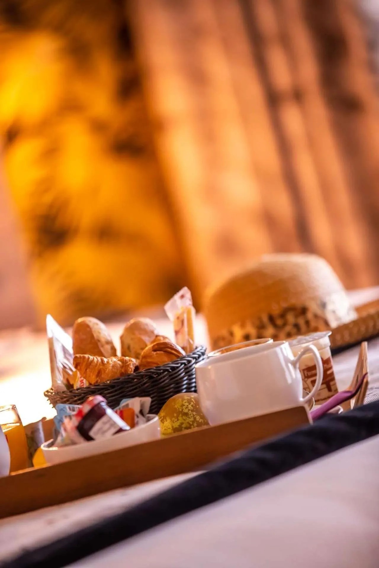 Food and drinks in Brit Hotel Eden SPA Honfleur